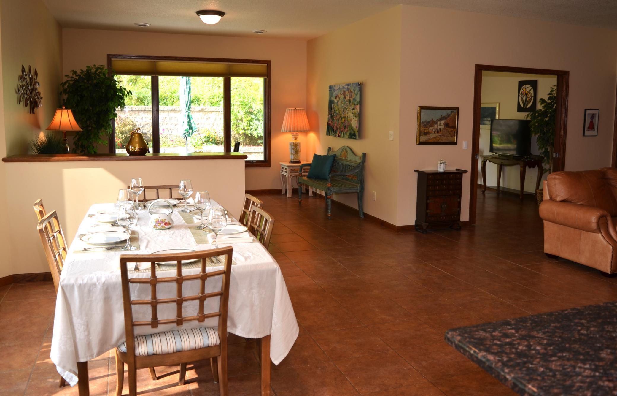 3463 Briarview Court
