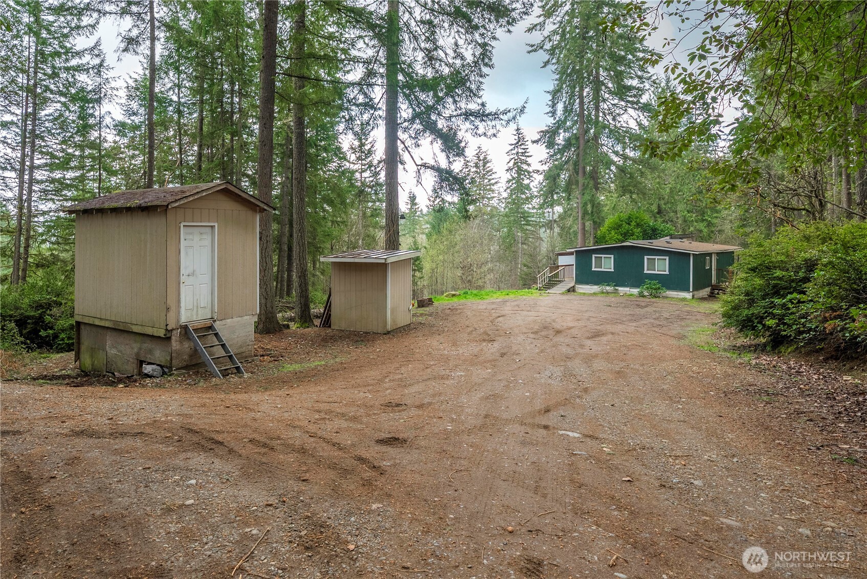 660 SE Pine Road