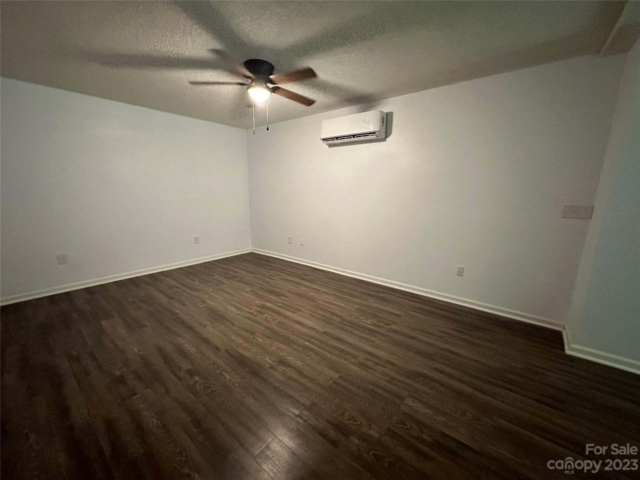 476 Legion Road