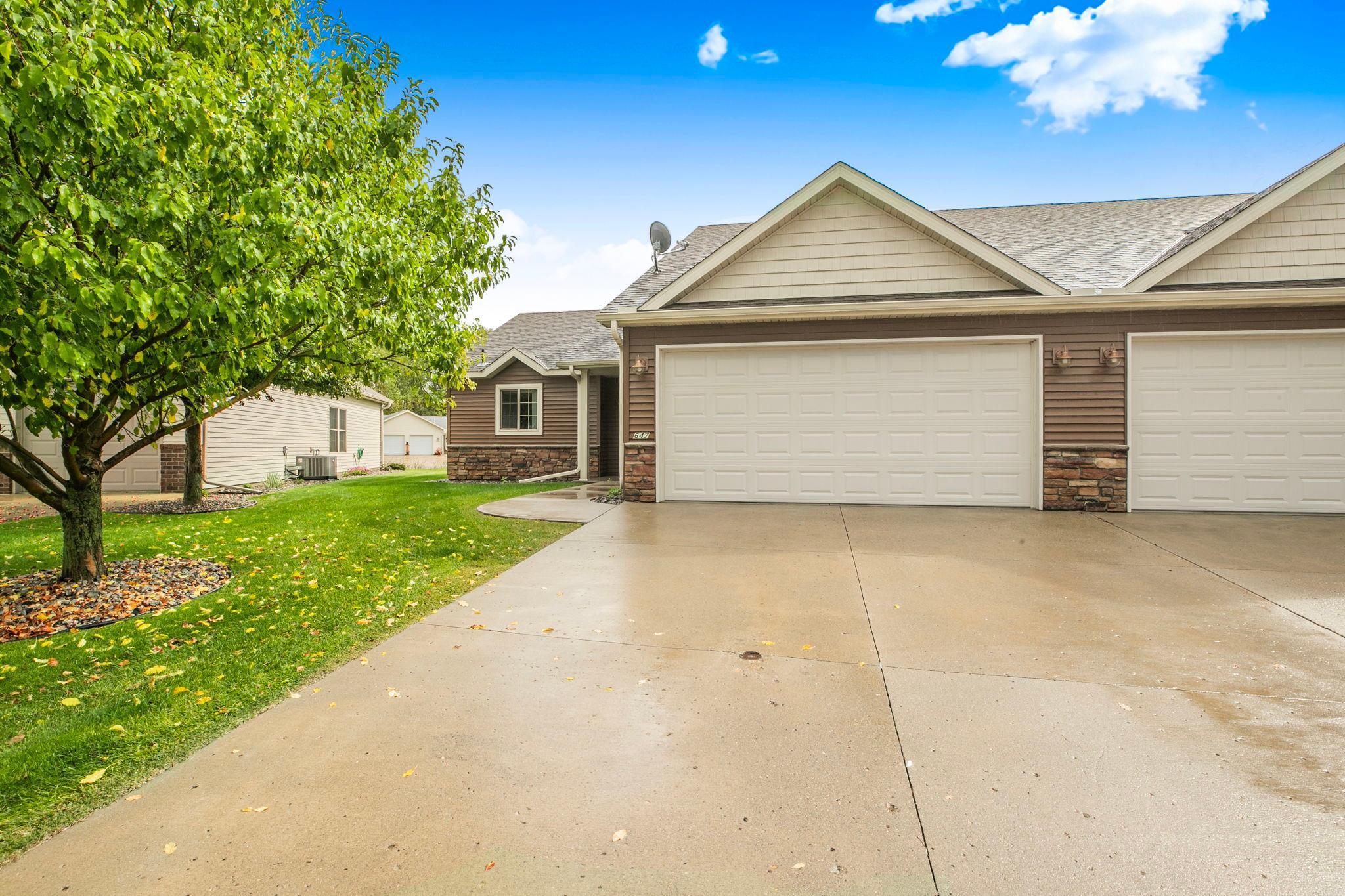 647 Cottonwood Avenue