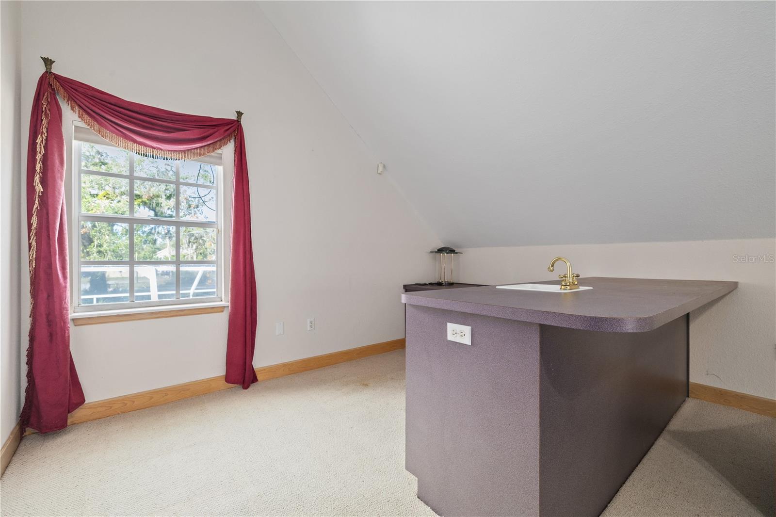 405 Chastain Road
