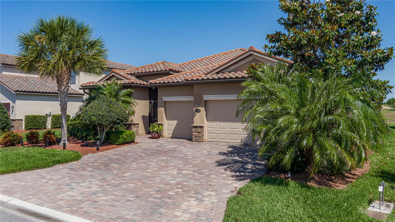 6470 Willowshire Way