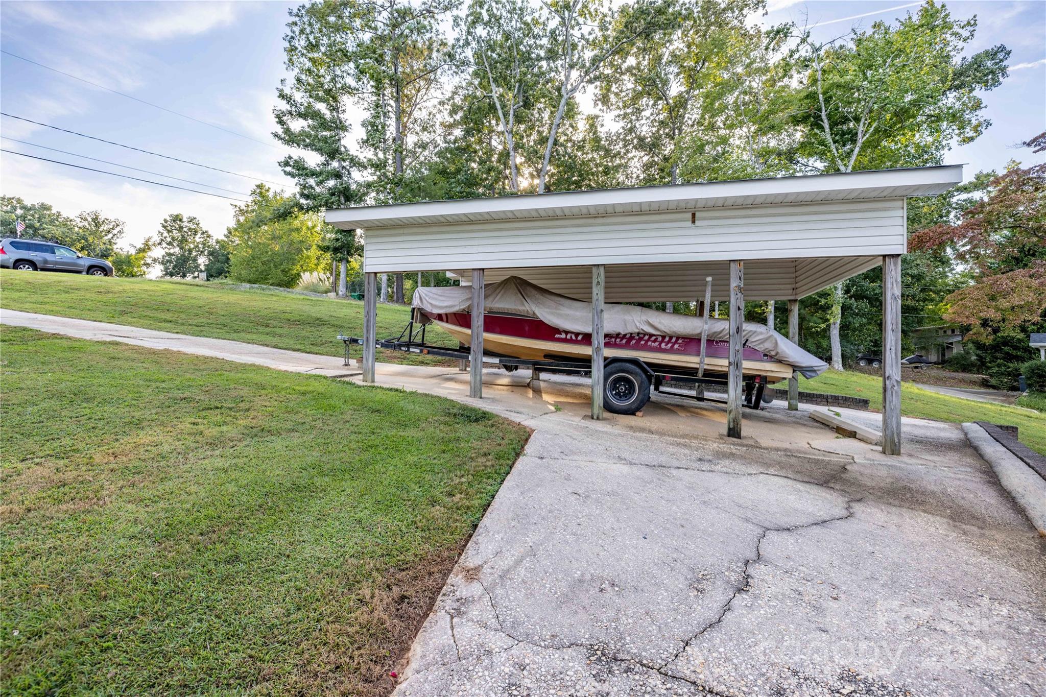 604 Acorn Acres Road