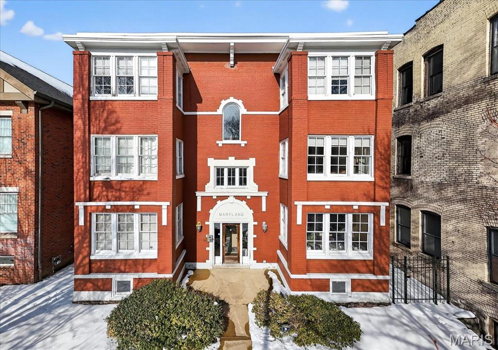 4317 Maryland Avenue 1E