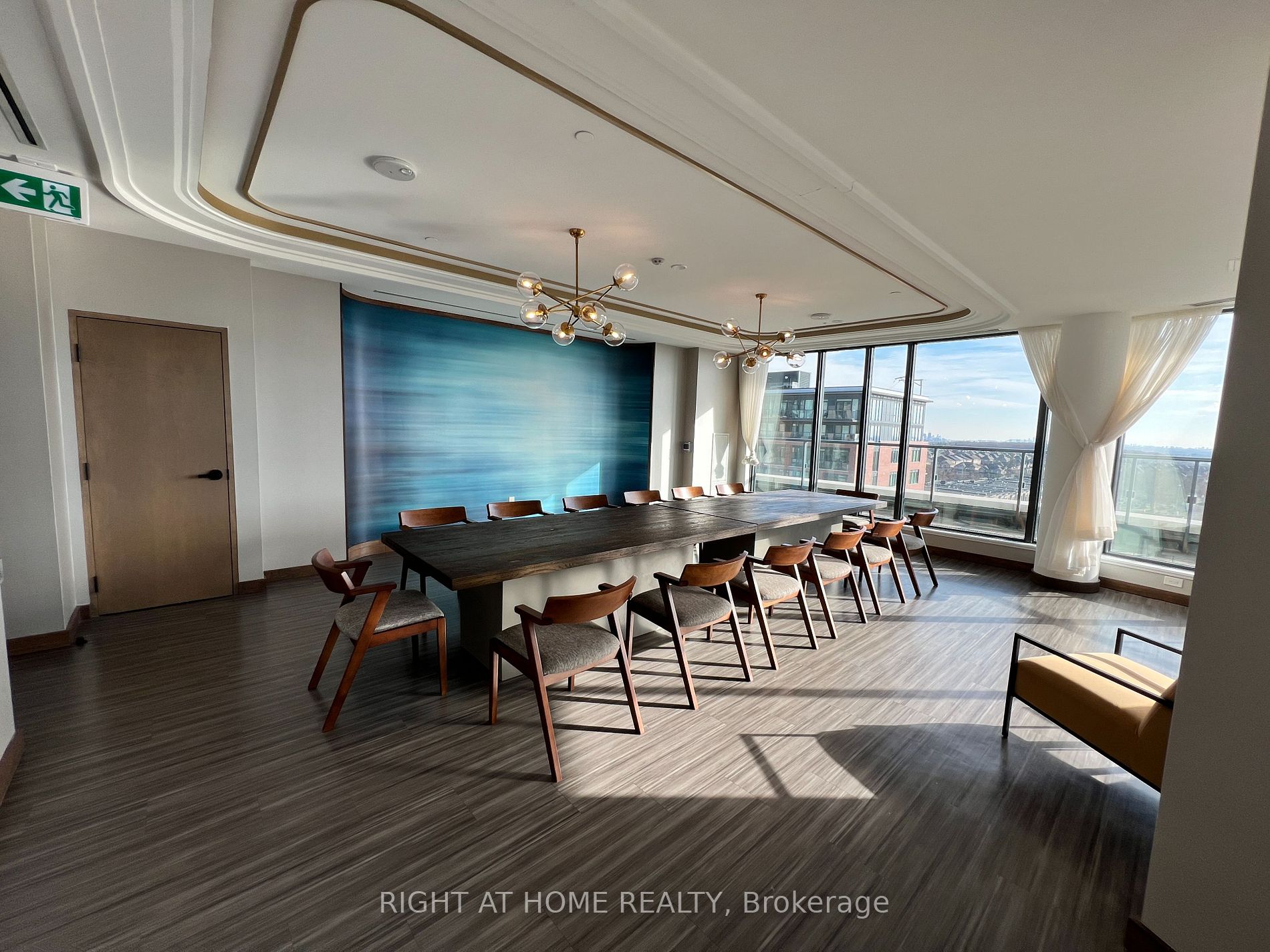 120 Eagle Rock Way 801