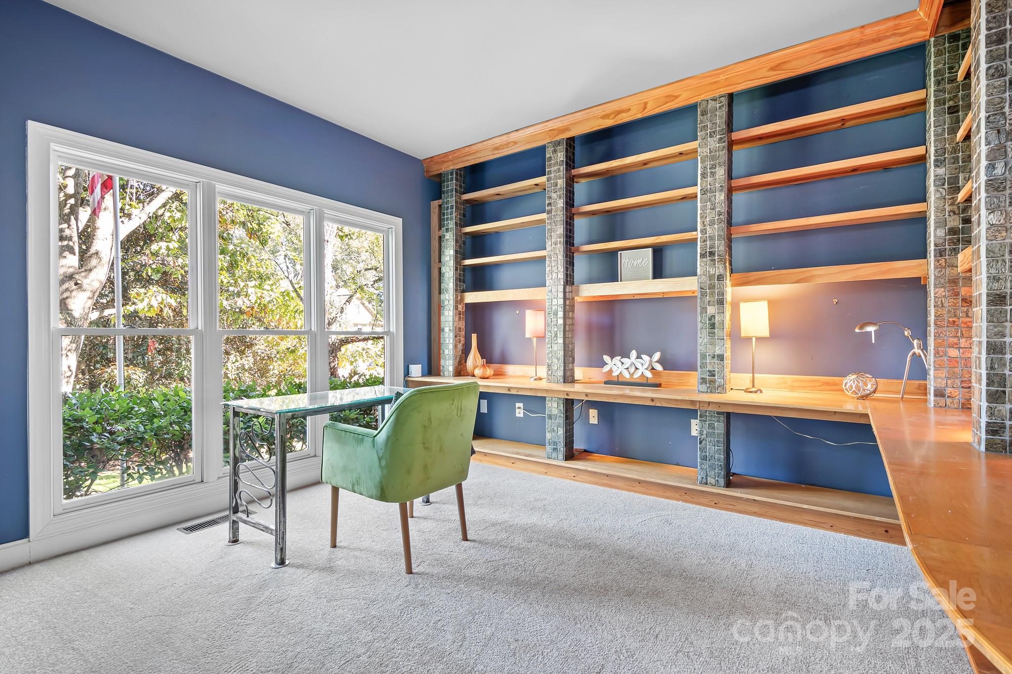 16033 Agincourt Drive