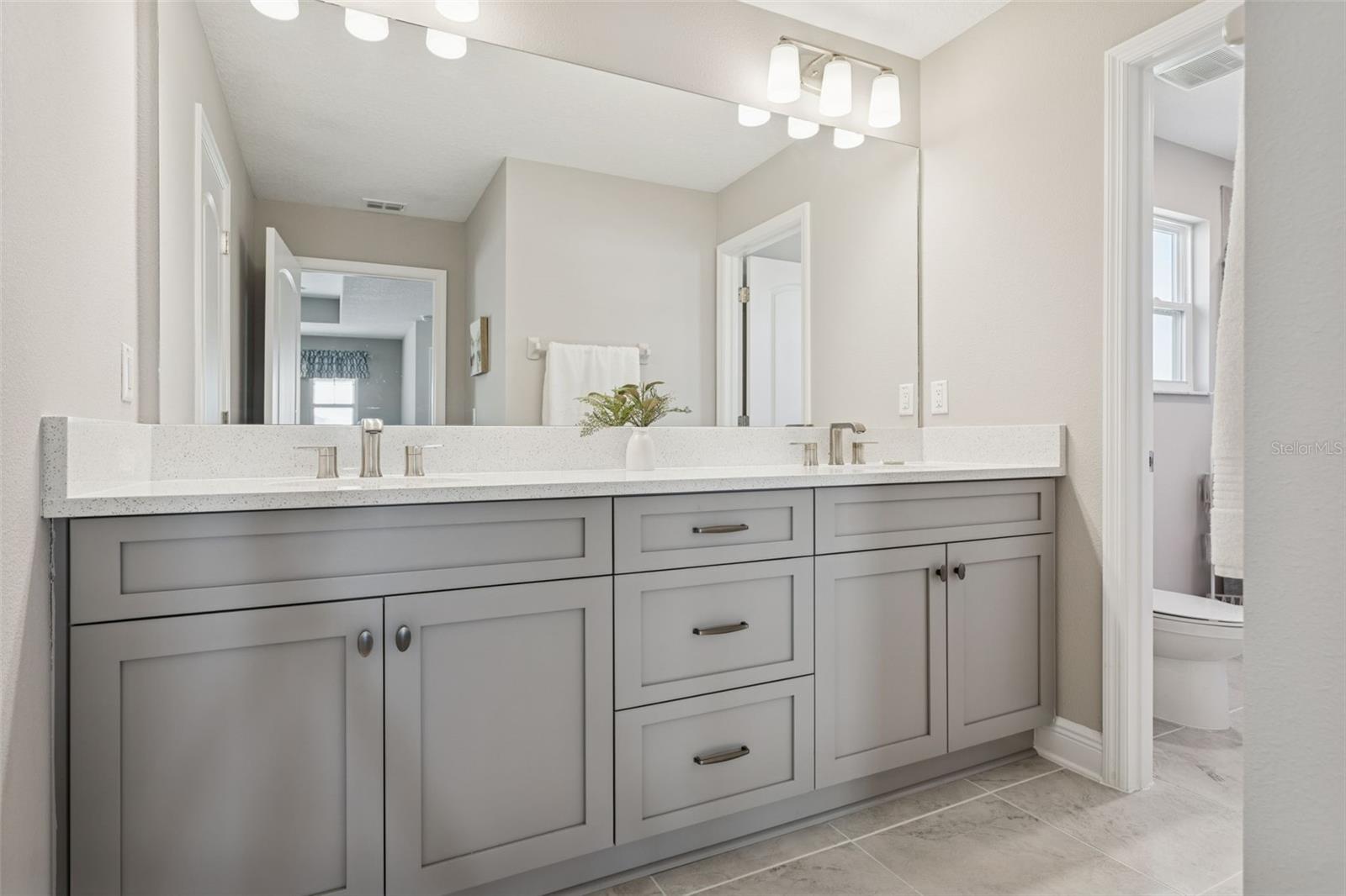 33287 Sycamore Leaf Drive