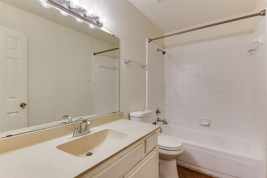 612 Inglewood Trail