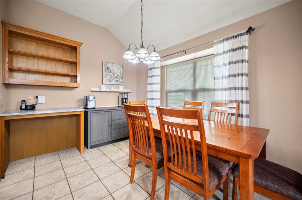 5 Churchill Court