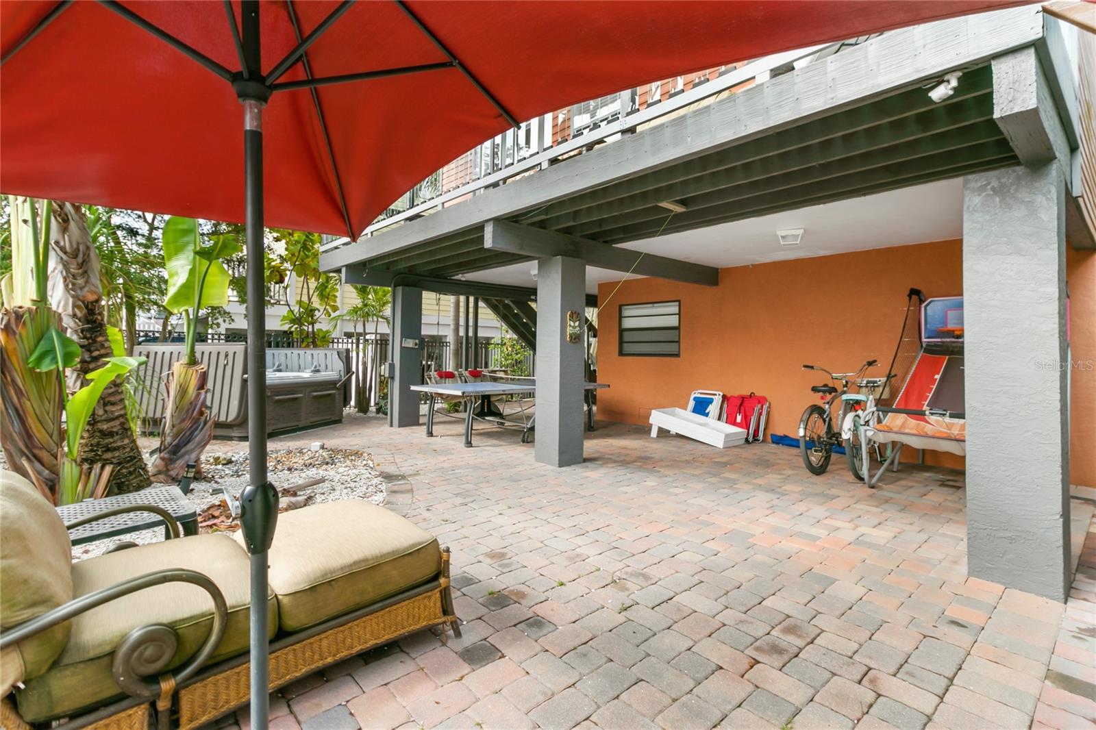2511 Avenue C West