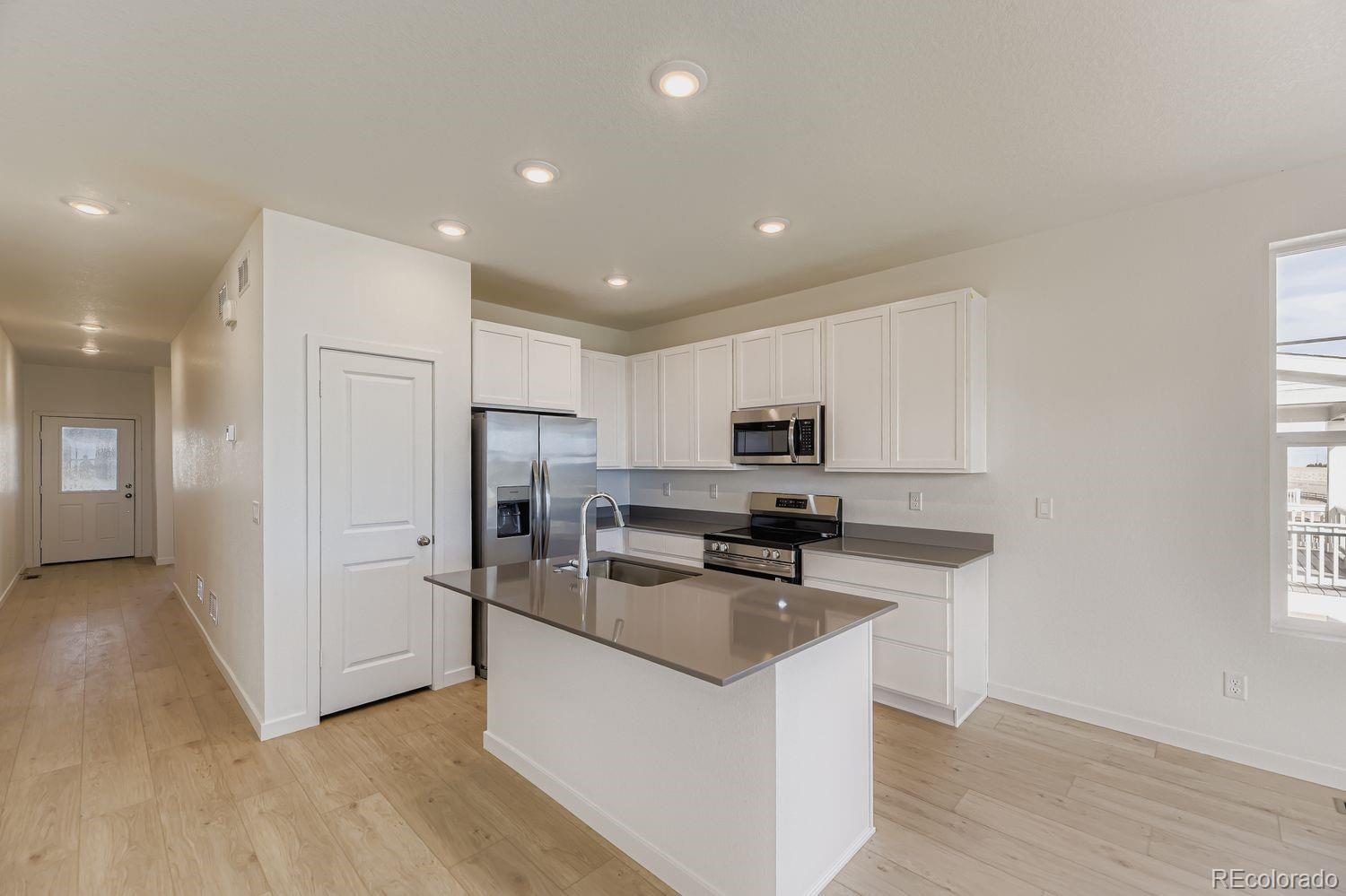 39828 Bradley Street