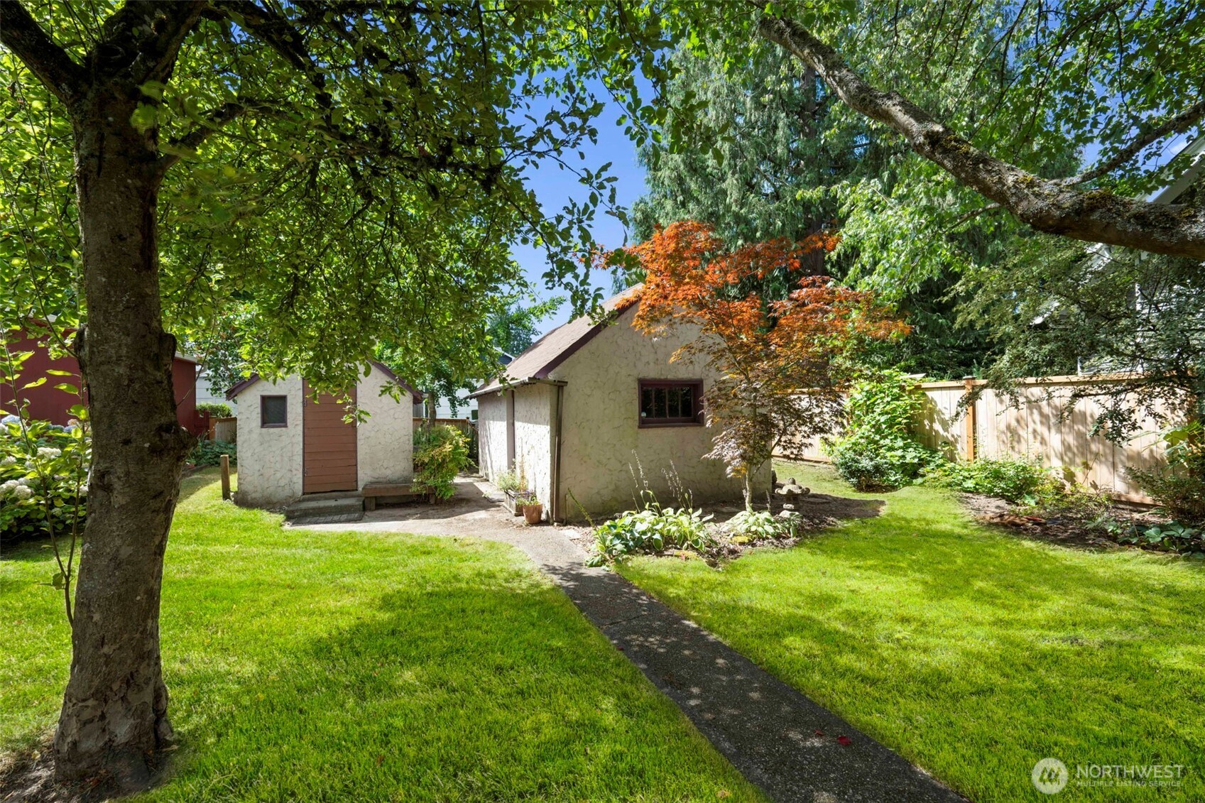 1047 NE 98th Street