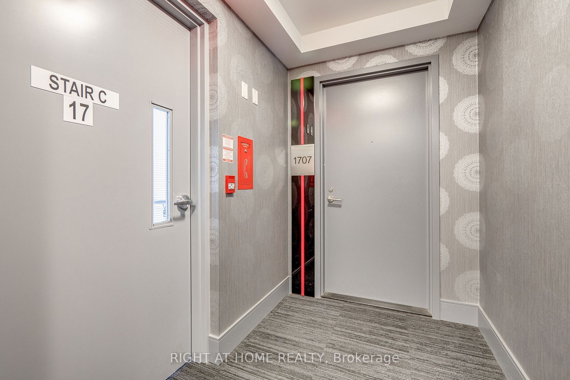 58 Orchard View Blvd 1707