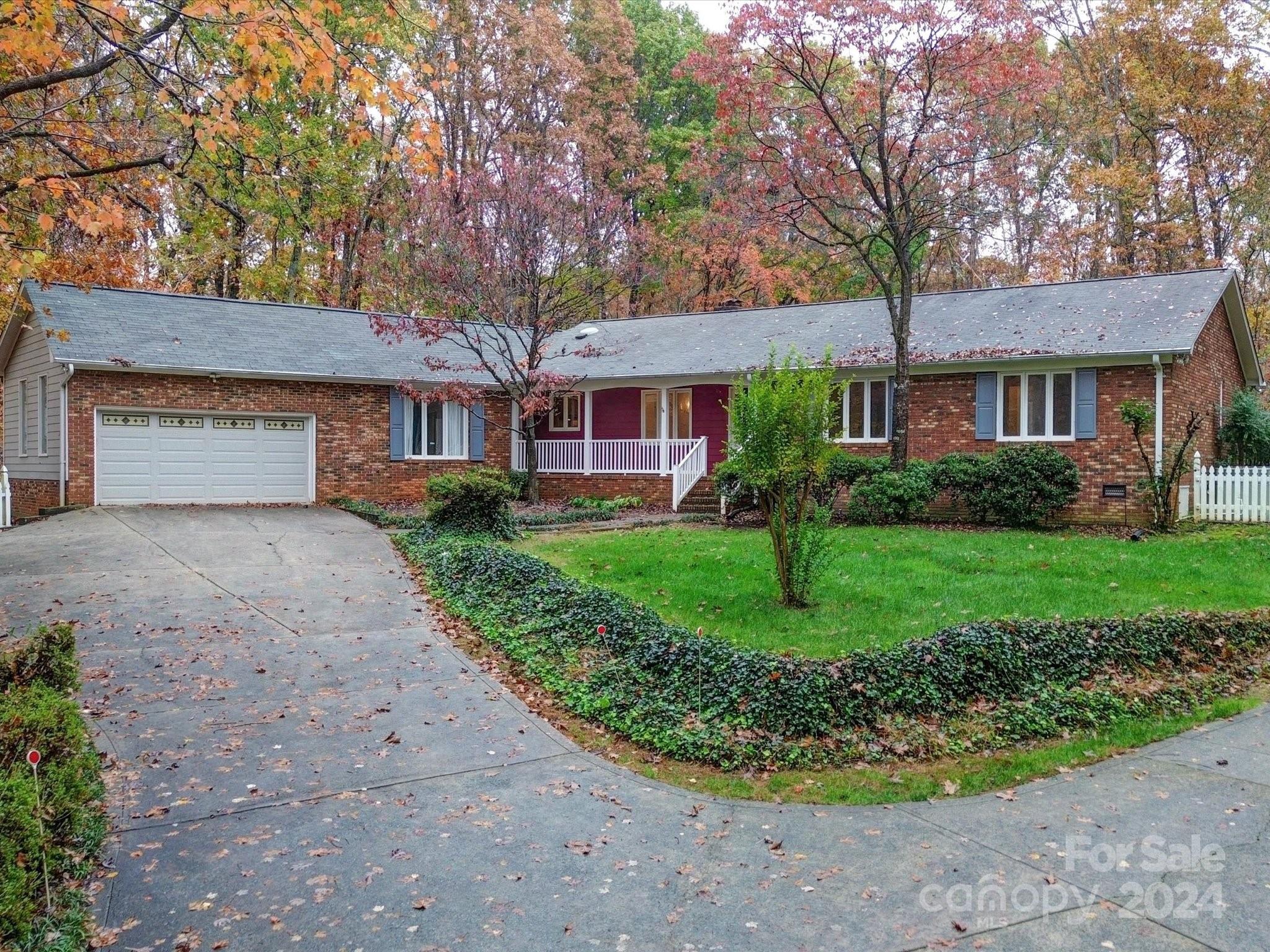 308 Wellington Drive