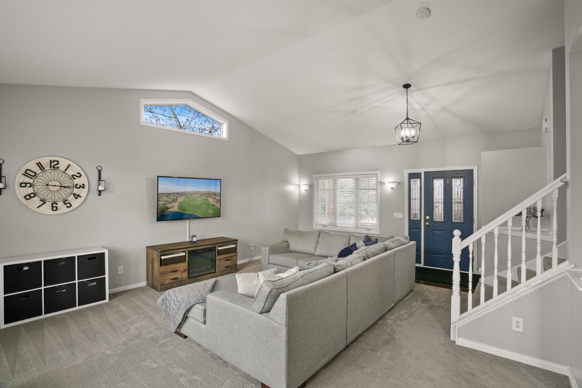 4967 Kaiser Avenue NE