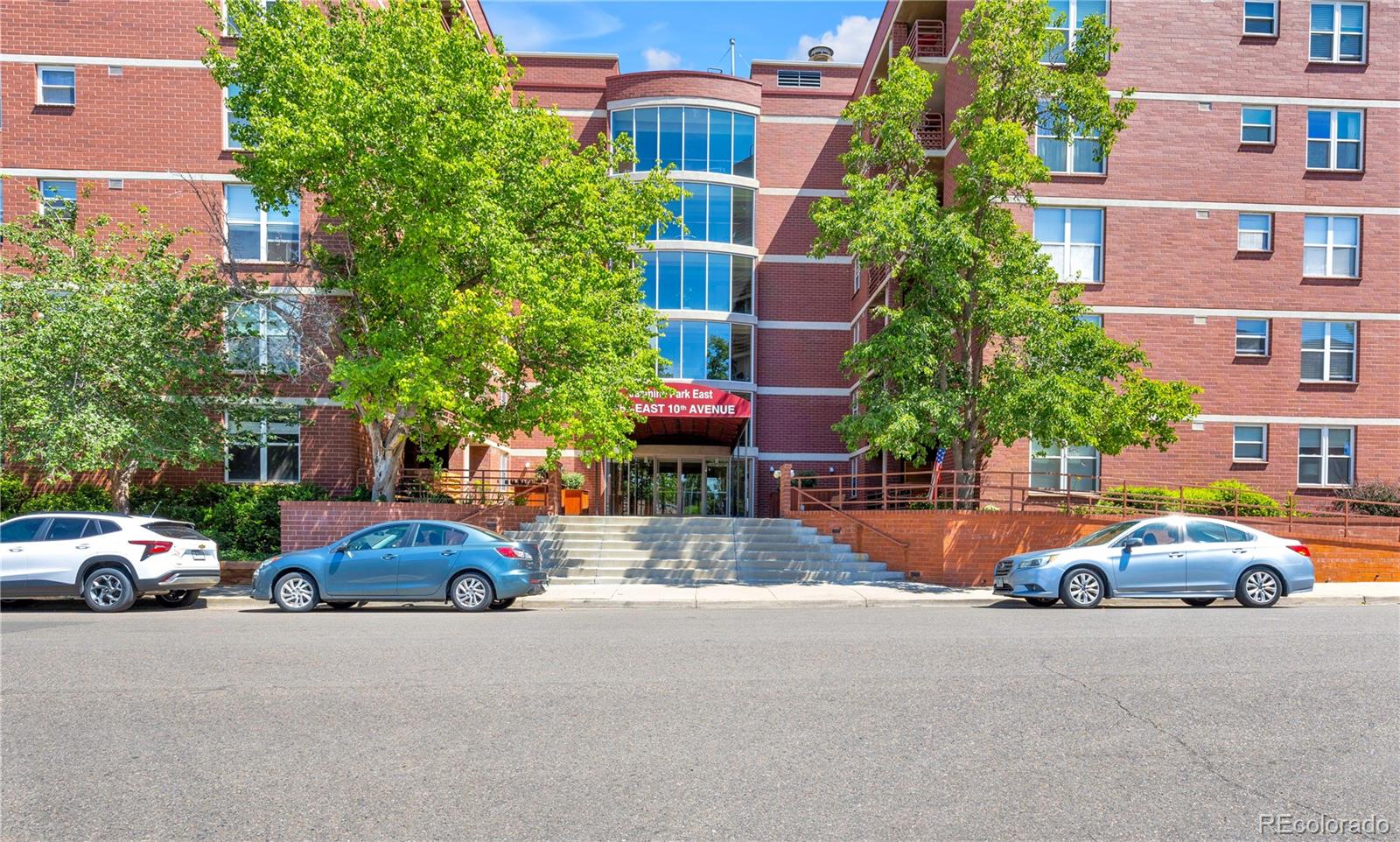 STEP INTO COMFORT AND CONVENIENCE WITH THIS
BEAUTIFULLY UPDATED 687 SQ FT CONDO IN ONE OF
DENVER’S MOST DESIRABLE NEIGHBORHOODS—MAYFAIR
PARK. FROM THE MOMENT YOU WALK IN, YOU’LL
APPRECIATE THE MODERN FINISHES AND THOUGHTFUL
DESIGN THAT MAKE EVERYDAY LIVING FEEL EFFORTLESS. ENJOY THE PEACE OF MIND THAT COMES WITH A SECURED
BUILDING, YOUR OWN RESERVED PARKING SPACE, AND
EXTRA ON-SITE STORAGE. BEST OF ALL? MAYFAIR PARK IS
JUST STEPS AWAY—IT'S LIKE HAVING A PRIVATE GREEN
SPACE RIGHT OUTSIDE YOUR DOOR. YOU’LL ALSO LOVE BEING MINUTES FROM DOWNTOWN
DENVER AND CHERRY CREEK, GIVING YOU QUICK ACCESS
TO THE CITY'S BEST RESTAURANTS, SHOPS, AND
ENTERTAINMENT. WHETHER YOU'RE SEARCHING FOR YOUR FIRST HOME, A
LOW-MAINTENANCE LIFESTYLE, OR A GREAT INVESTMENT
OPPORTUNITY—THIS CONDO CHECKS EVERY BOX.