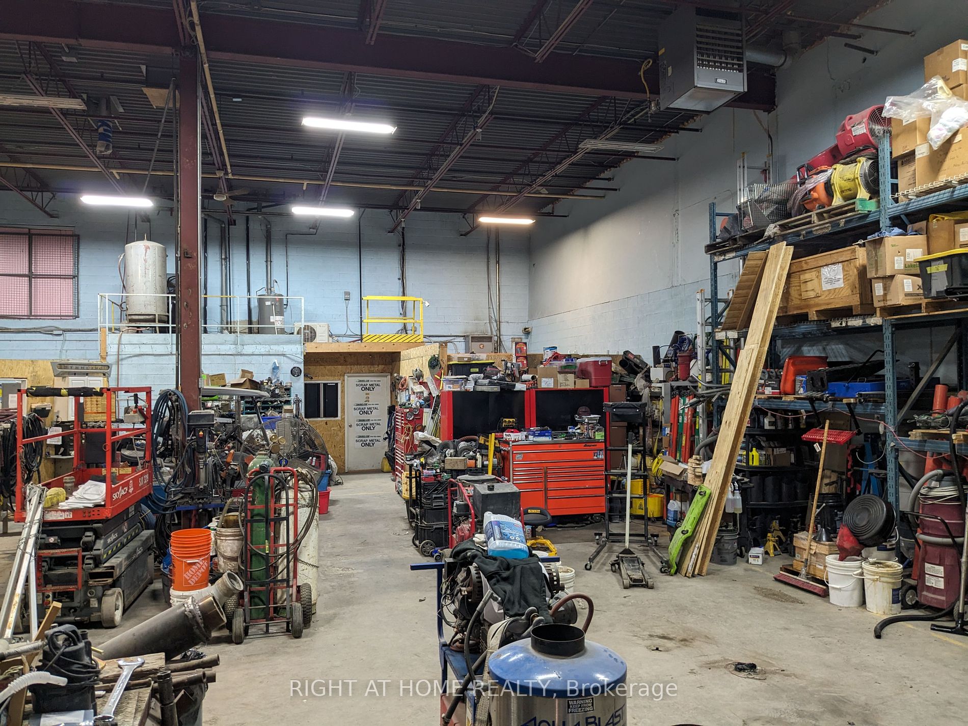 62 Plant Farm Blvd 3,4,7
