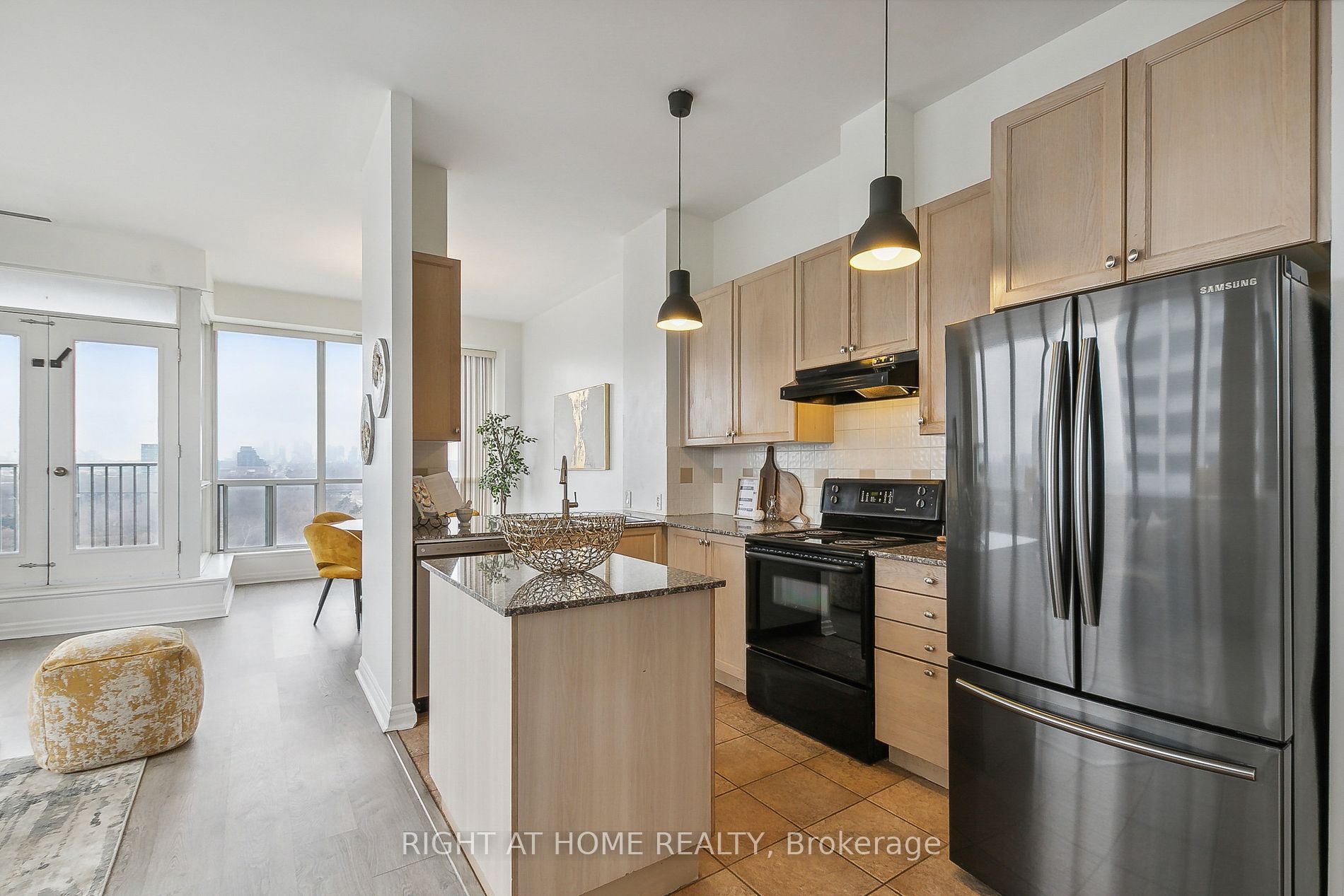 797 Don Mills Rd 802