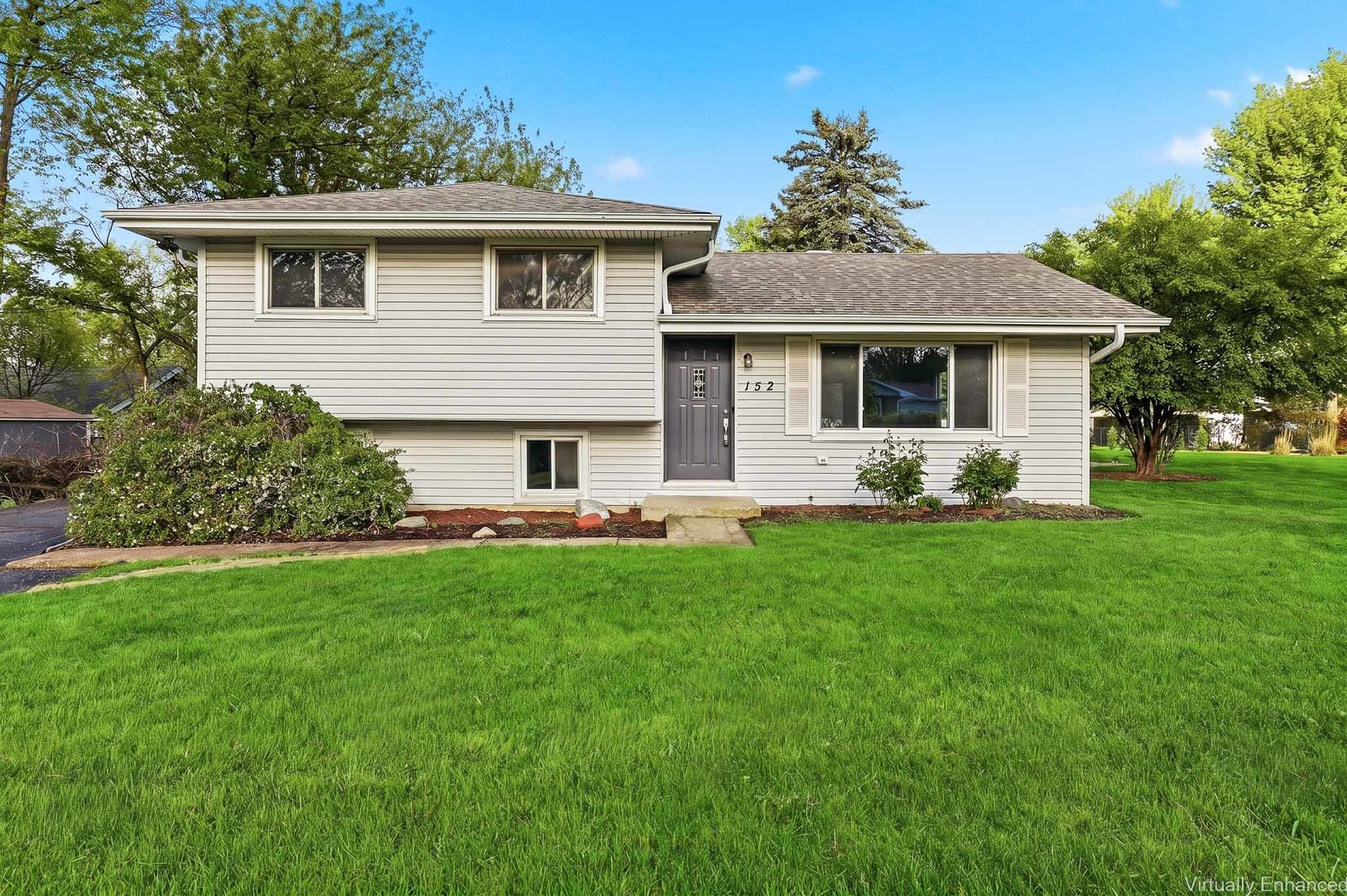 Welcome home! Located on almost half an acre lot; don't miss out on this refreshed beauty! Updates include but are not not limited to: refinished hardwood floors, new paint, new appliances, overhead garage opener and door. Do not pass up on this updated beautiful property in the lake Marian subdivision of Carpentersville.