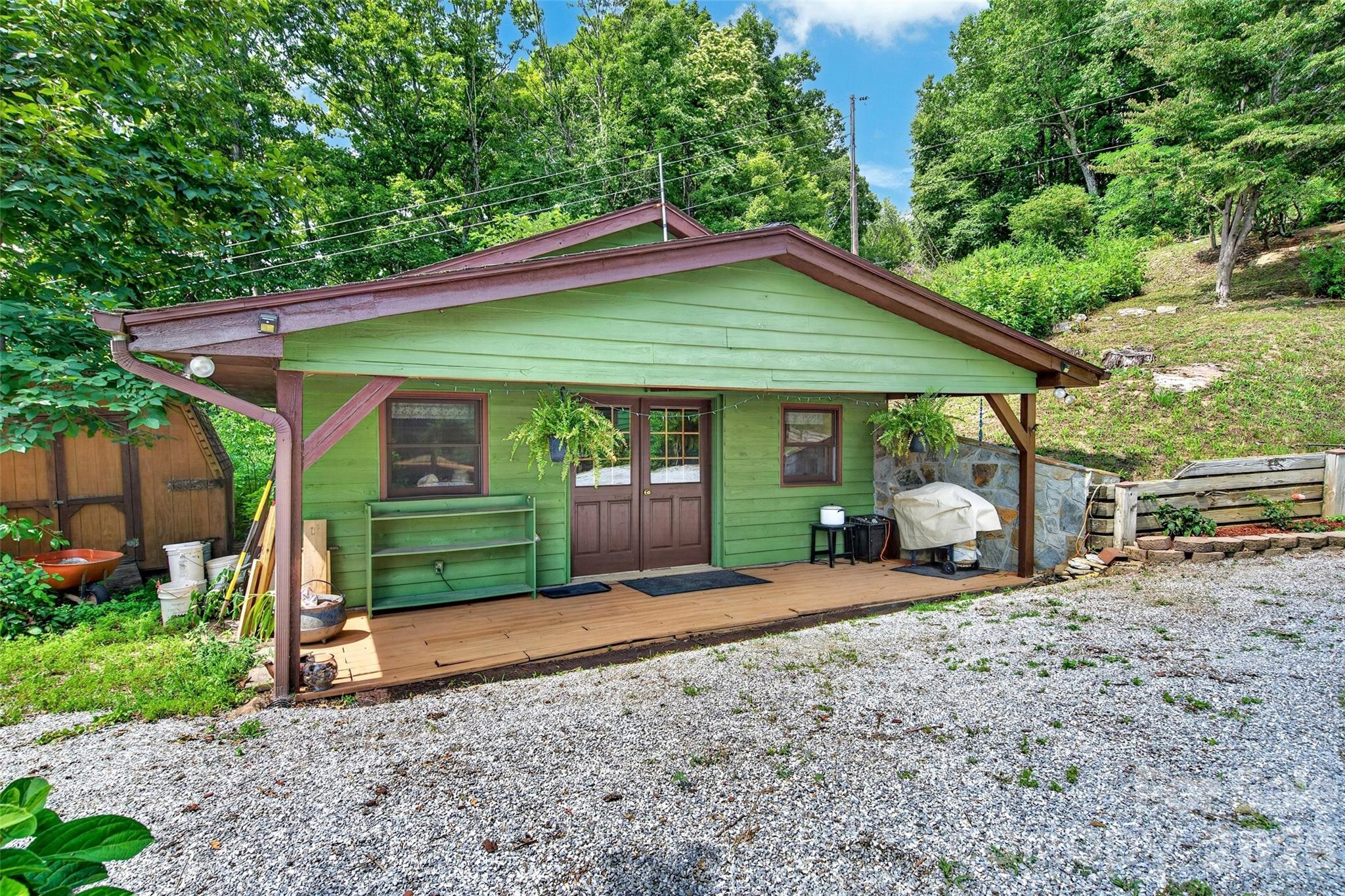 1347 Wipprecht Drive