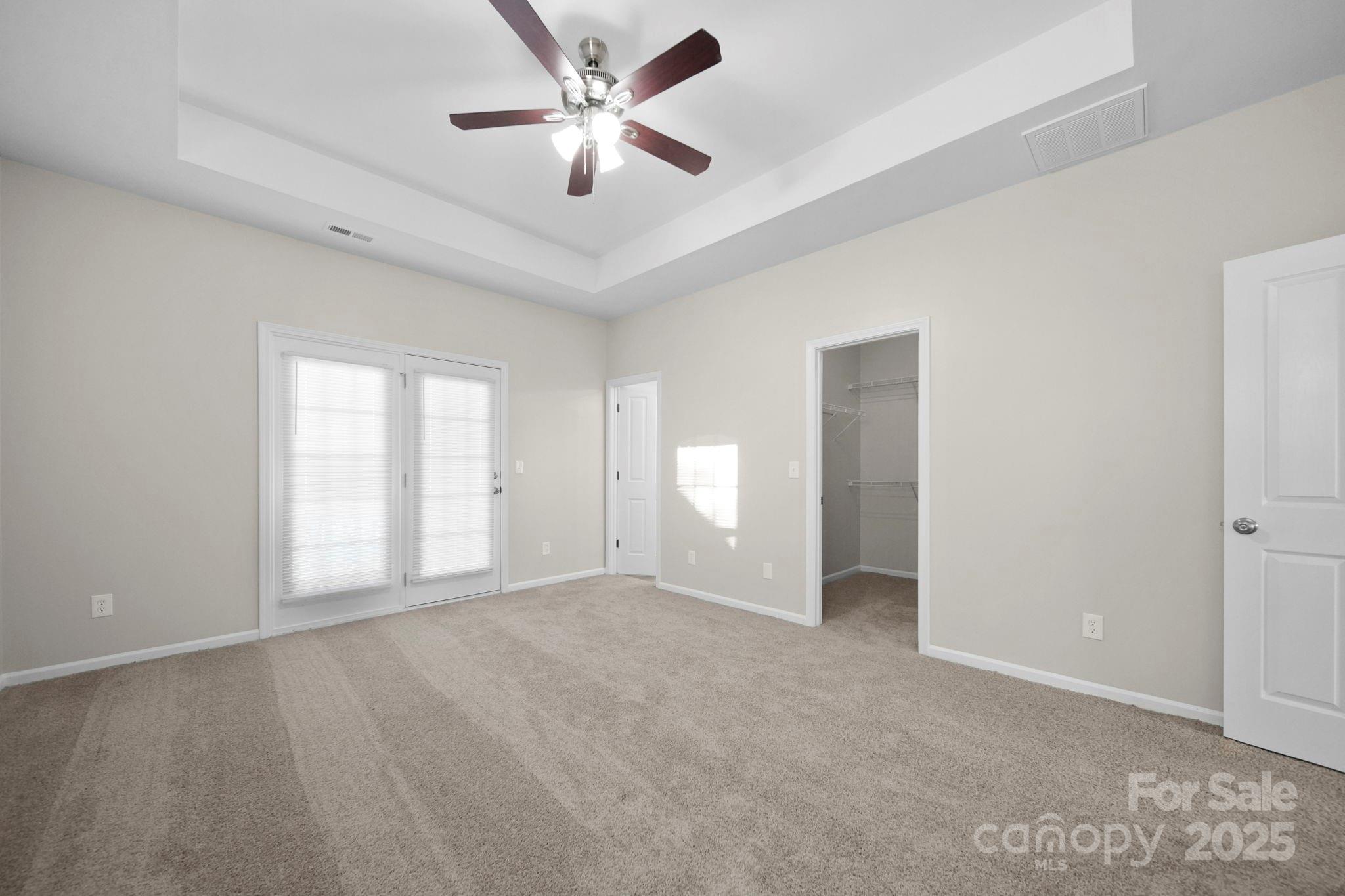 136 E Morehouse Avenue