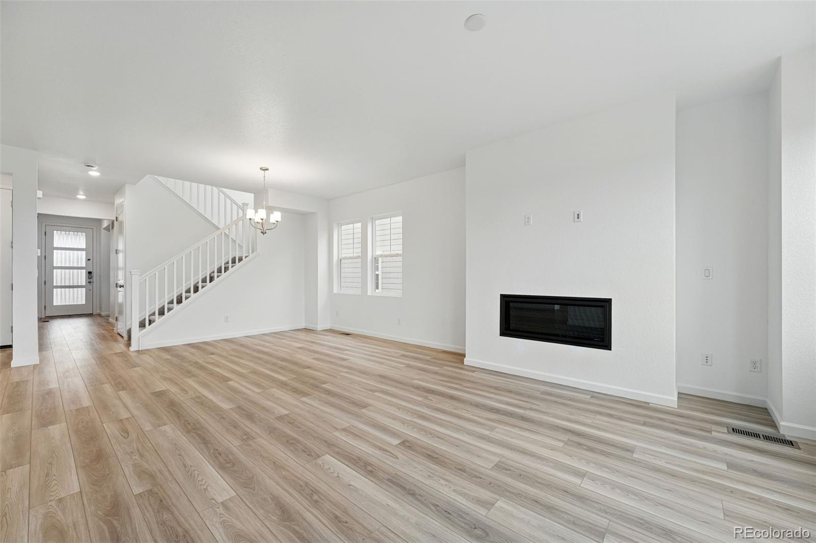 8840 Whiteclover Street