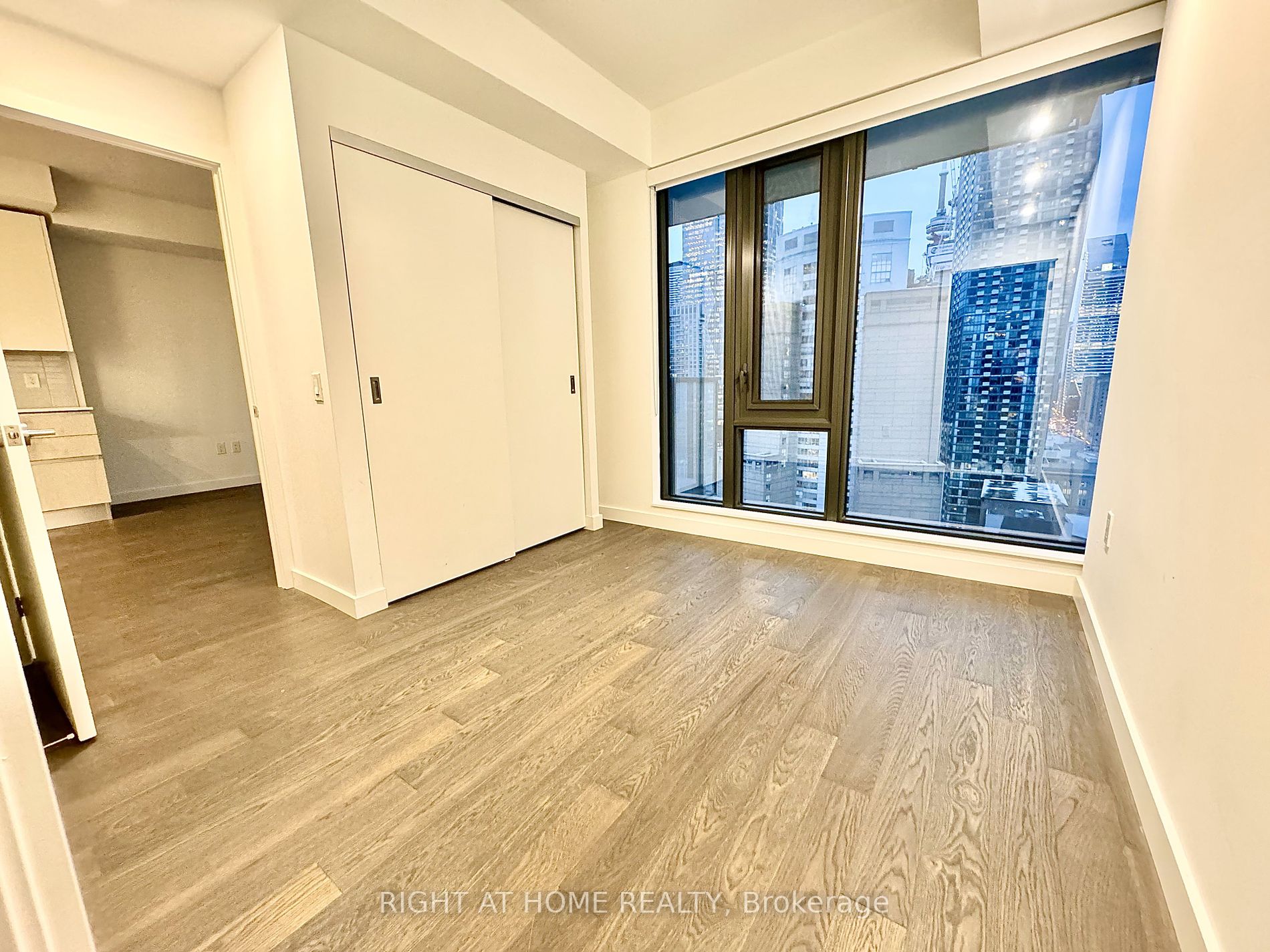 2A Church St St 2206