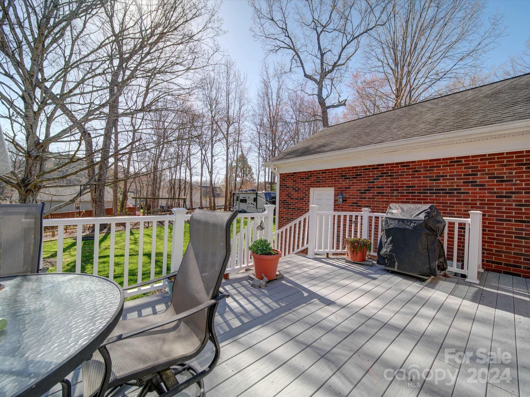 5044 Scaleybark Court 133
