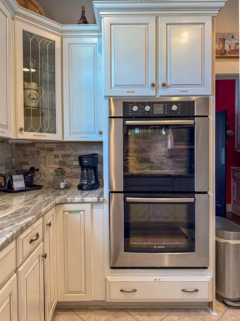 212 Bay Ave 9A