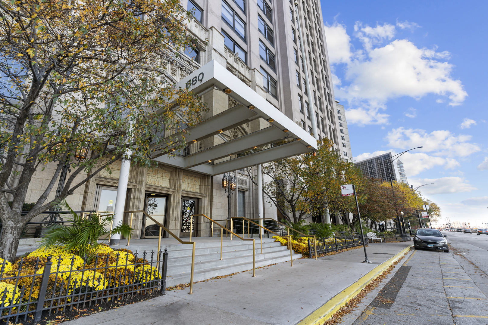 EXTENSIVE HIGH-END REHAB OF THIS 2,340 SQ.FT. 2-BDRM. 2-1/2 BATH WITH UNOBSTRUCTED VIEWS OF LAKE MICHIGAN, NAVY PIER AND OHIO STREET BEACH. CUSTOM HARDWOOD FLOORS THROUGHOUT, RAISED CEILINGS HEIGHT, MARBLE BATHROOMS W/WALK-IN SHOWERS. NEW LIGHTING, NEW AIR HANDLER, CUSTOM MADE AFRICAN SABELLE WOOD BOOKCASE, MURPHY BED WITH ACCENTS. AMENITIES INCLUDE FITNESS CENTER WITH INDOOR POOL. ON SITE DRY CLEANERS, RESTAURANT, ON SITE & GUEST PARKING  AVAILABLE.
