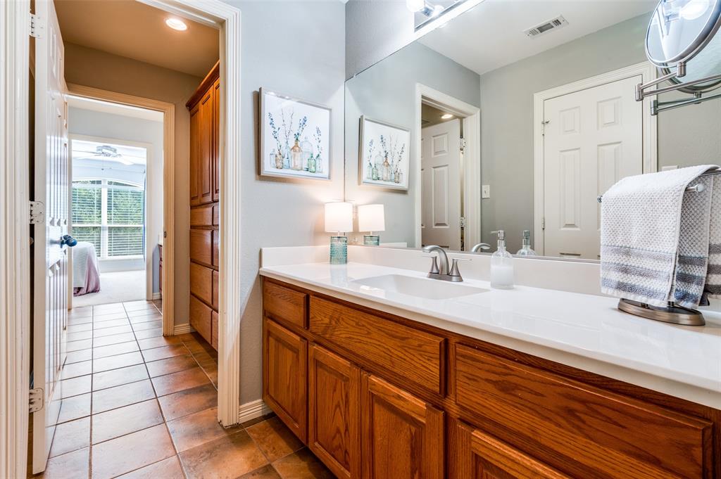 2403 Amberleaf Court