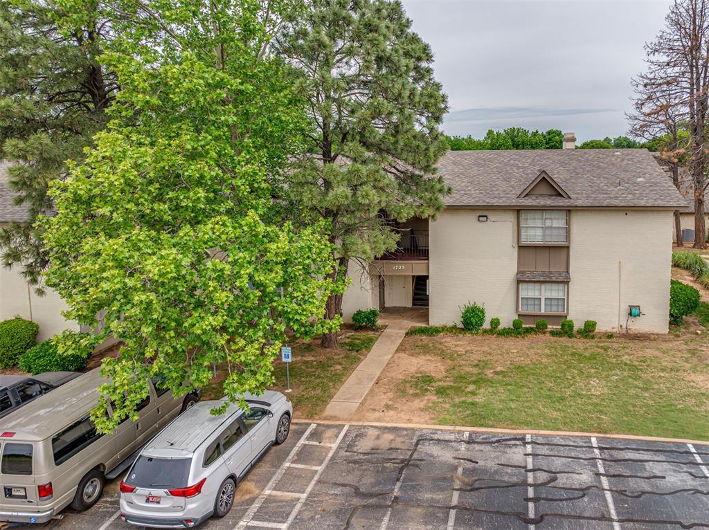 Updated 2-bedroom, 2-bath condo located just minutes from the University of Oklahoma in Norman, offering a low-maintenance lifestyle in a highly desirable location near OU, shopping, dining, entertainment, and public transportation. This well-maintained condo features a bright open-concept living area with abundant natural light and modern finishes throughout. The kitchen is equipped with quartz countertops, refreshed cabinetry, essential appliances, and a functional layout designed for both everyday living and entertaining. The open floor plan seamlessly connects the kitchen, dining, and living areas, creating a comfortable and spacious feel. Both bedrooms are generously sized with ample closet space, and each has access to its own full bathroom, providing privacy and flexibility for roommates, students, professionals, guests, or a home office setup. Additional features include in-unit laundry hookups and assigned parking. Ideal as a primary residence, game day property, student housing investment, or income-producing rental, this Norman condo offers exceptional convenience with quick access to the University of Oklahoma, major employers, highways, and everyday amenities.