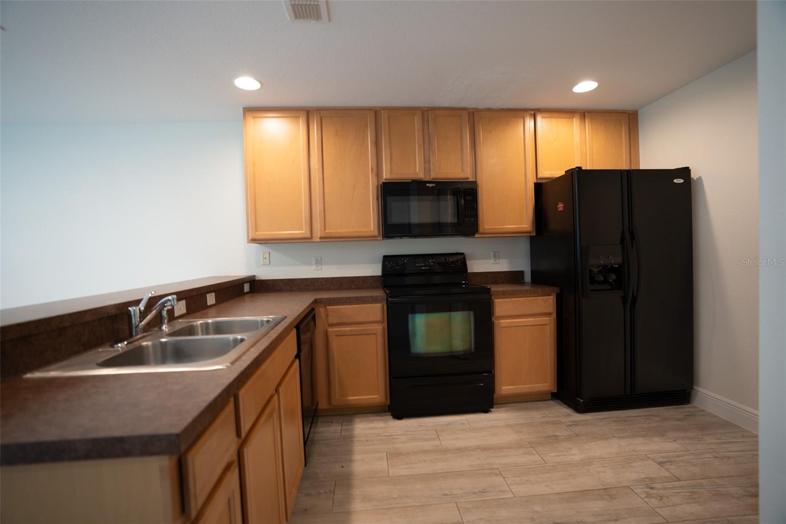 4084 Pitch Pine Circle