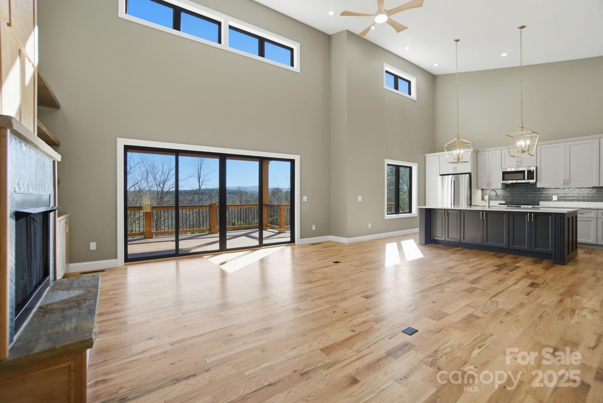 1597 Compass Court 152