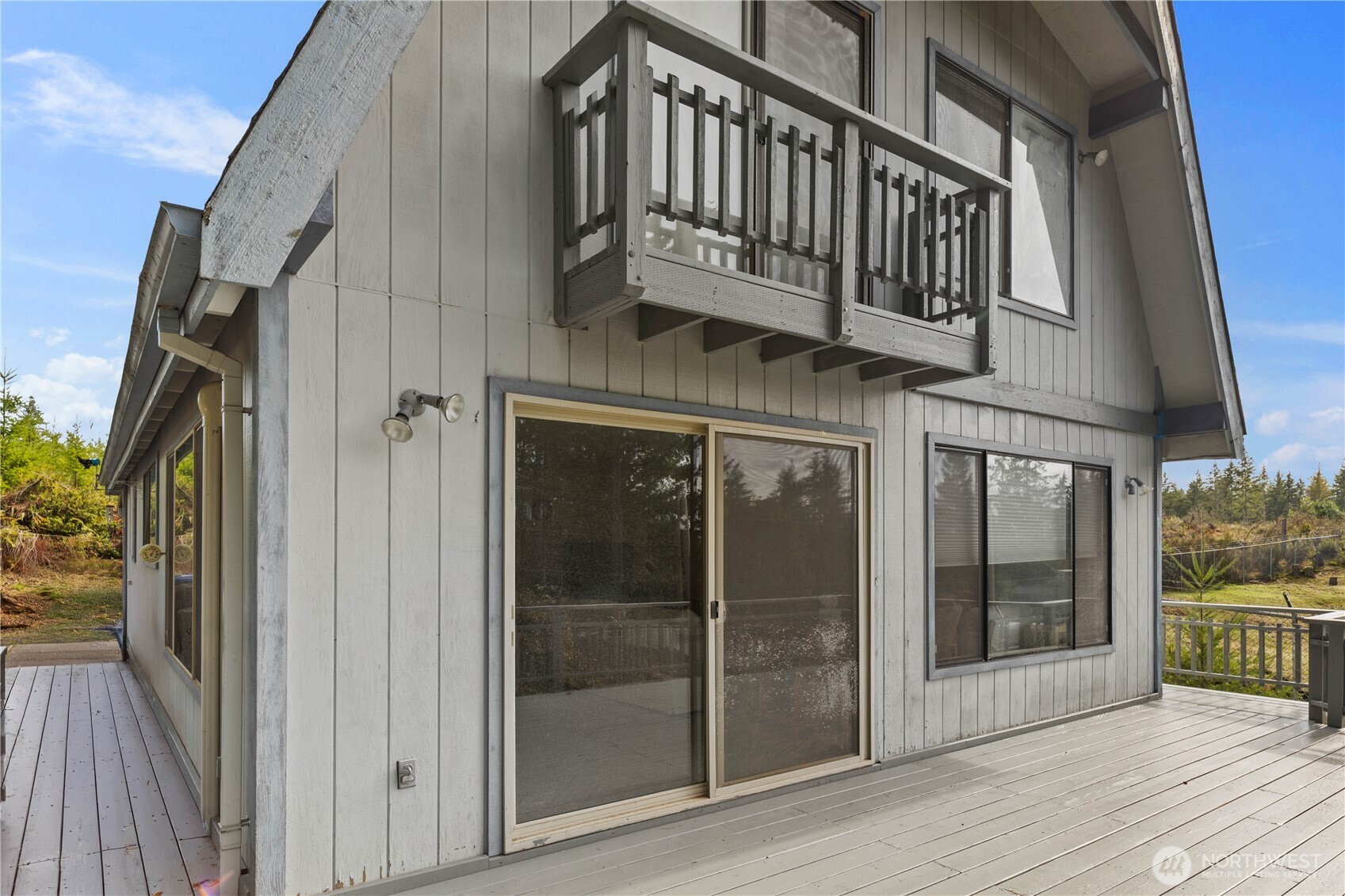 350 Olympic Drive E