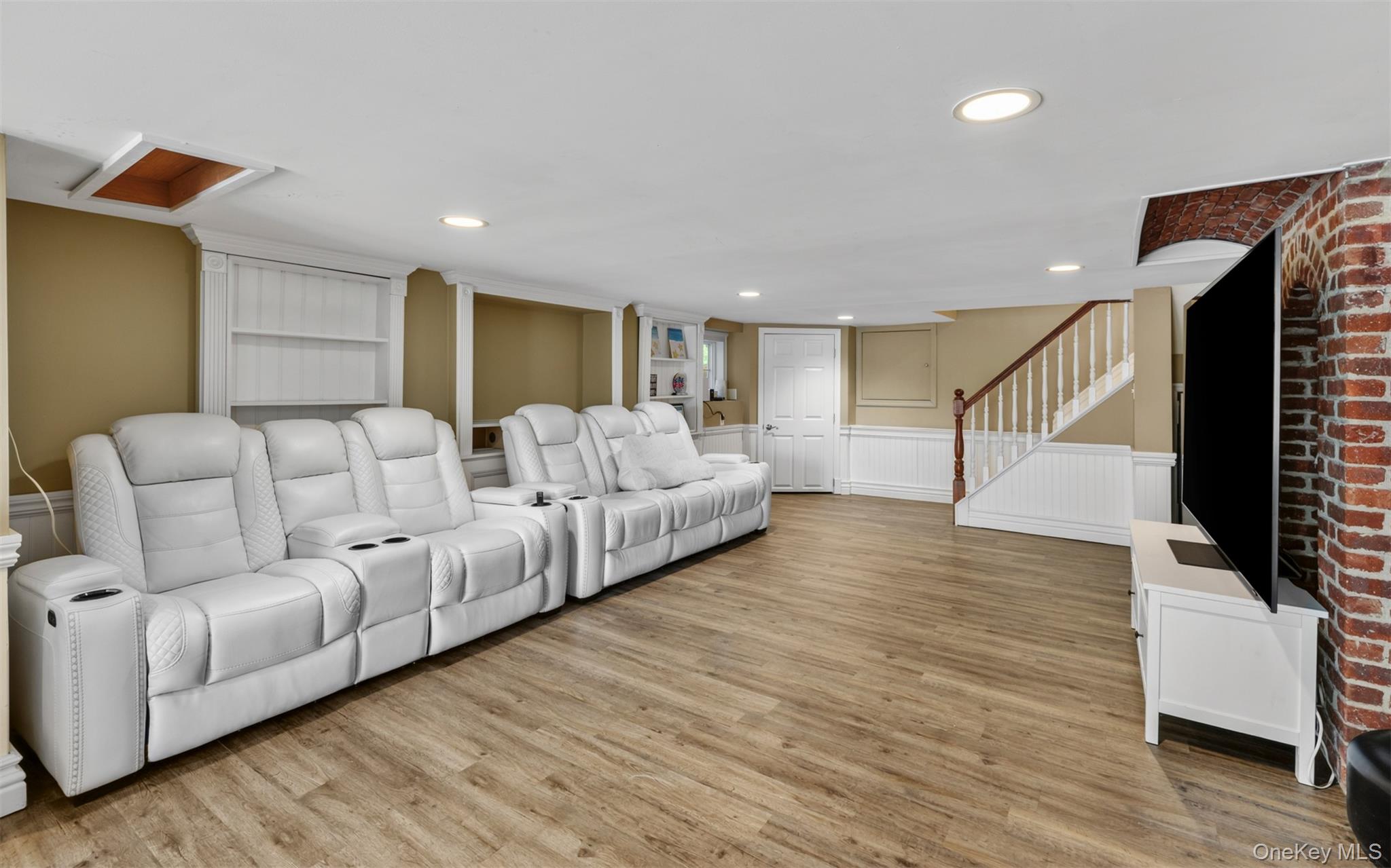 10 Magoun Road