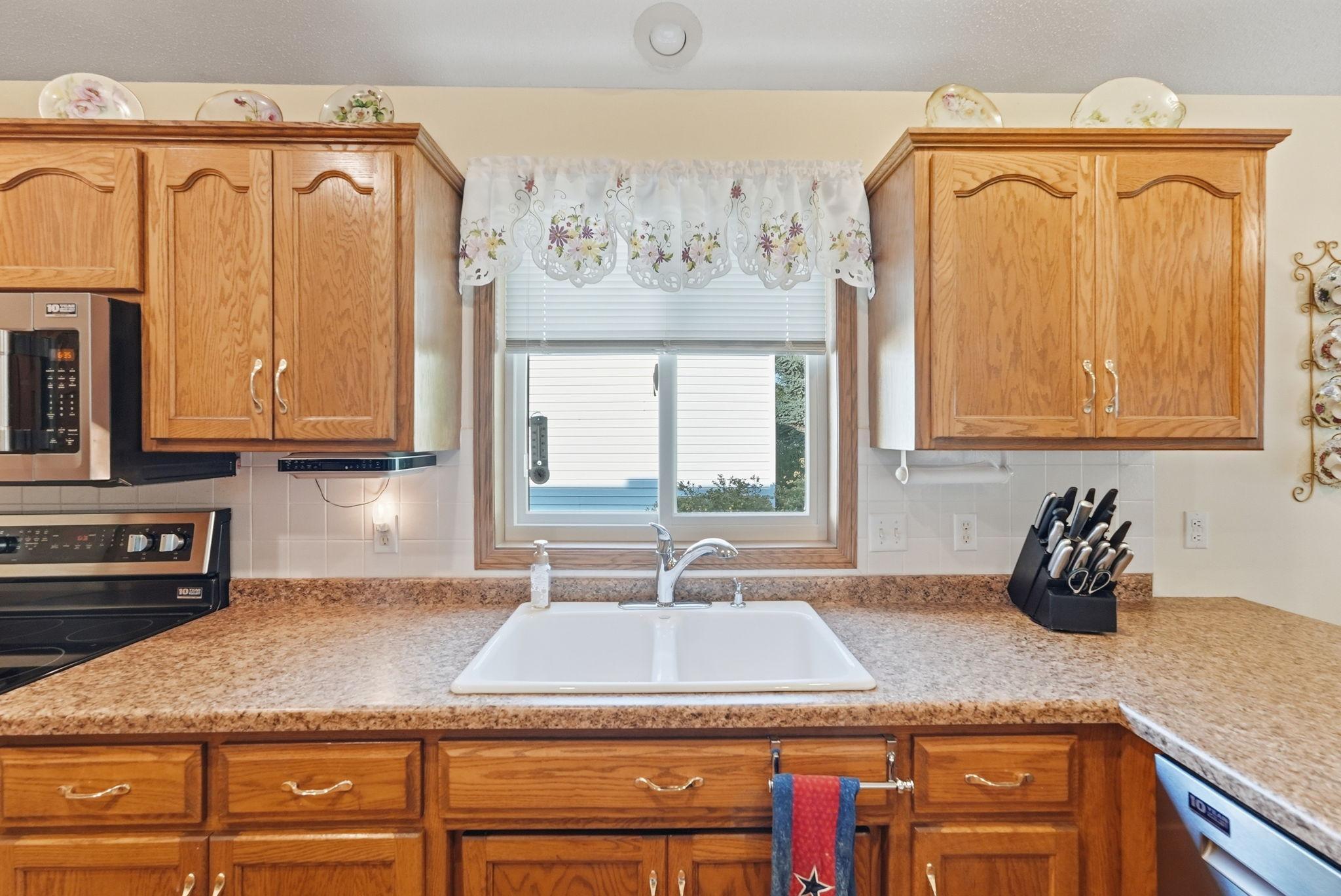 410 Fieldcrest Lane