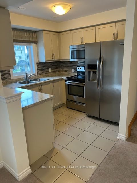 31 Nearco Cres