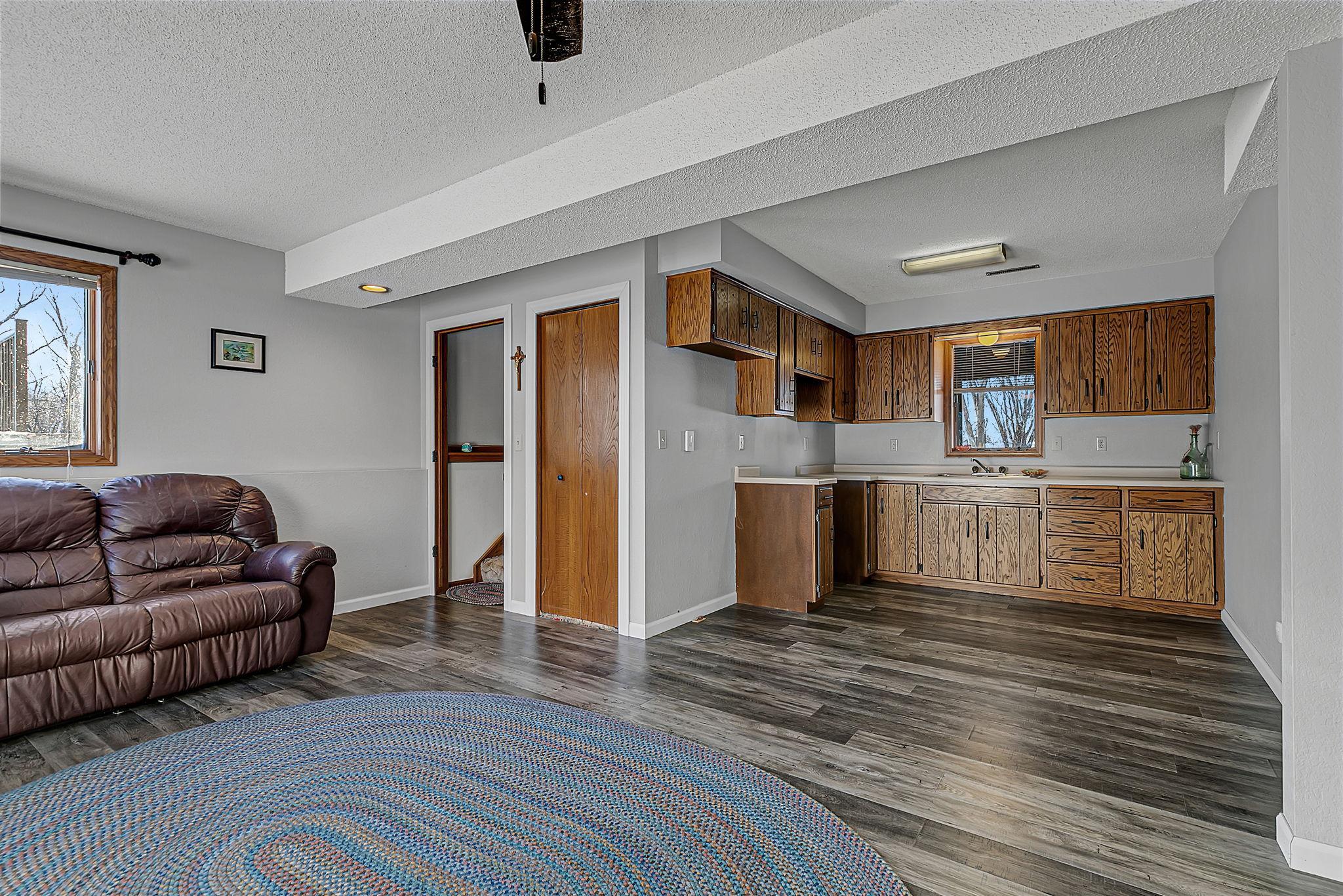 34293 County Road 4