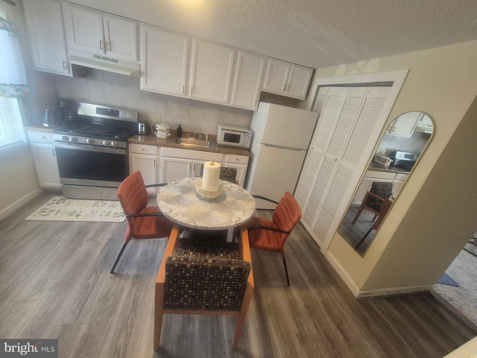 1835 Village Green Drive