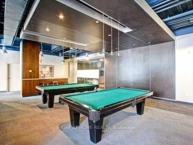 35 Mariner Terr 1205