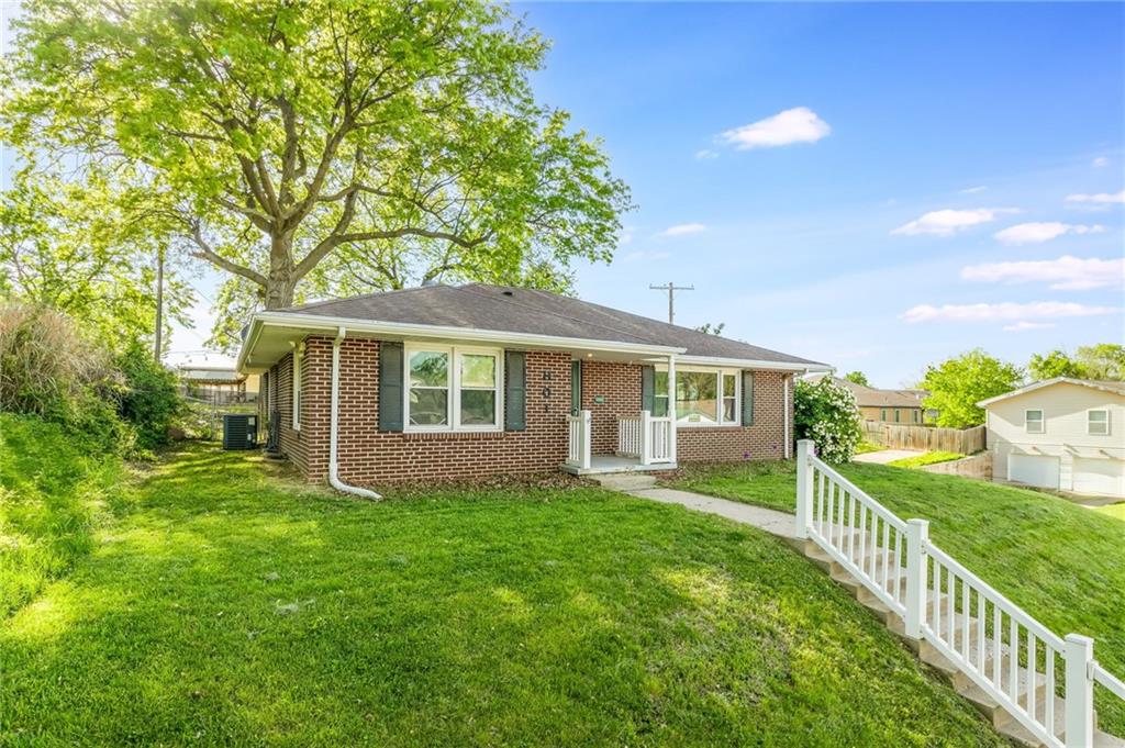 801 S 5th Street