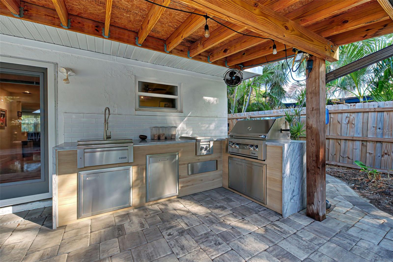 315 Palmetto Road W