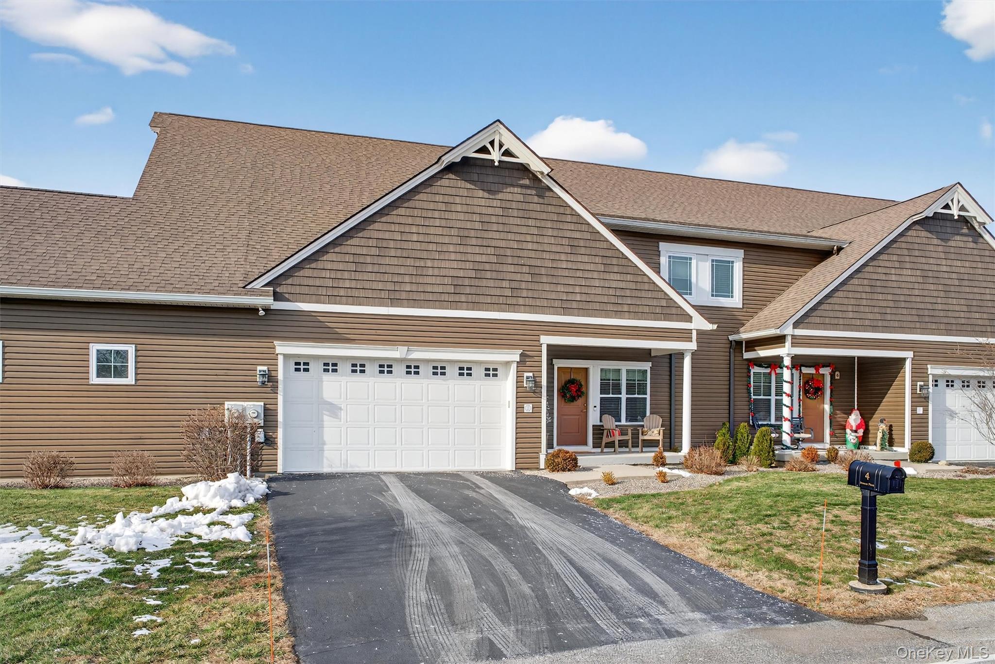 4 Strasser Place