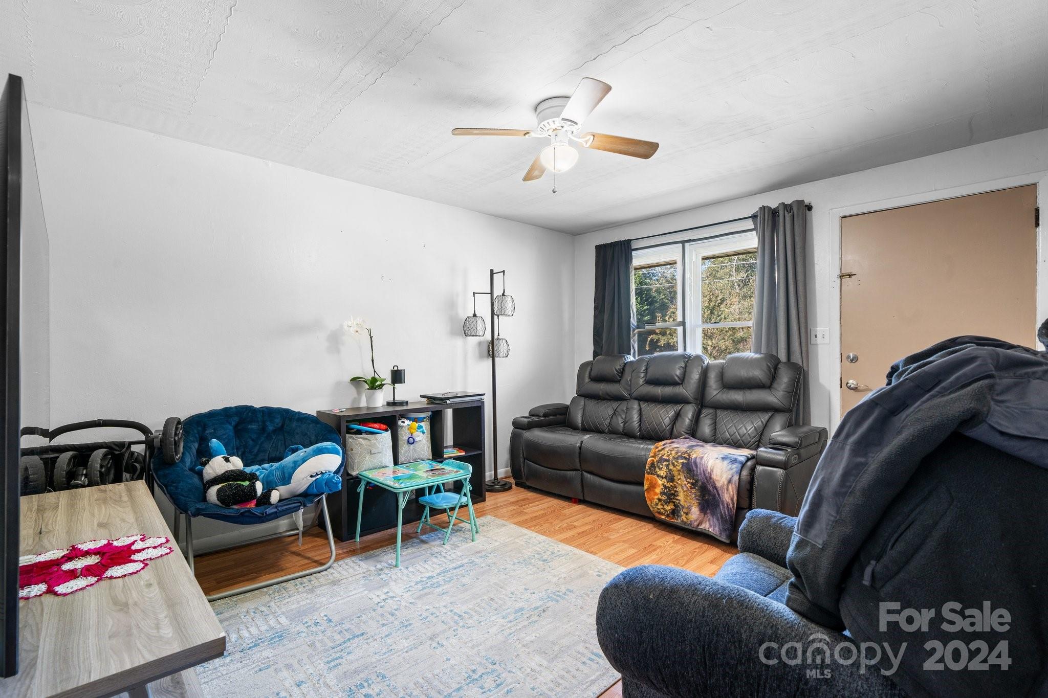 1806 & 1808 22nd Street NE