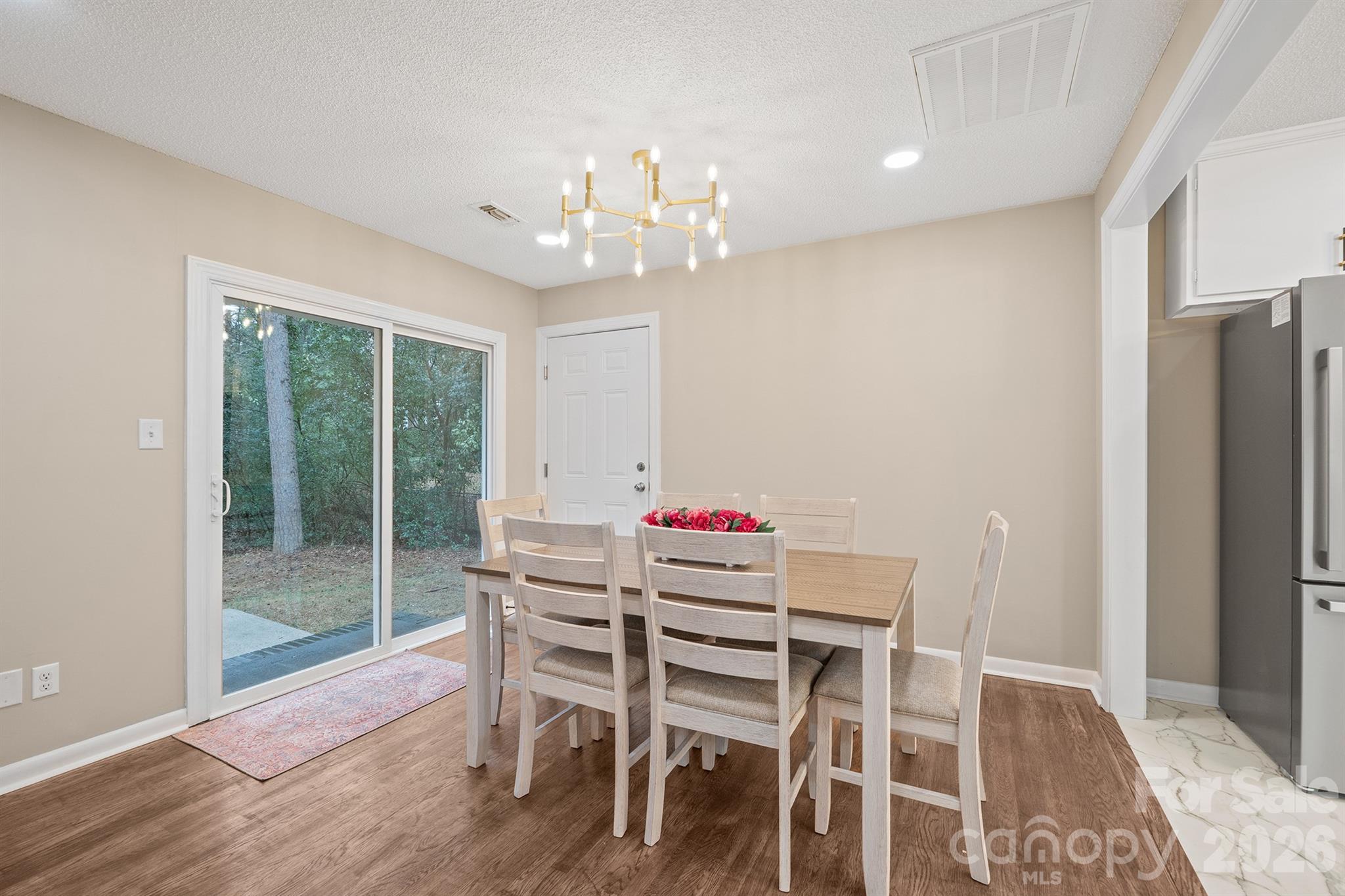 8928 Singingpine Road