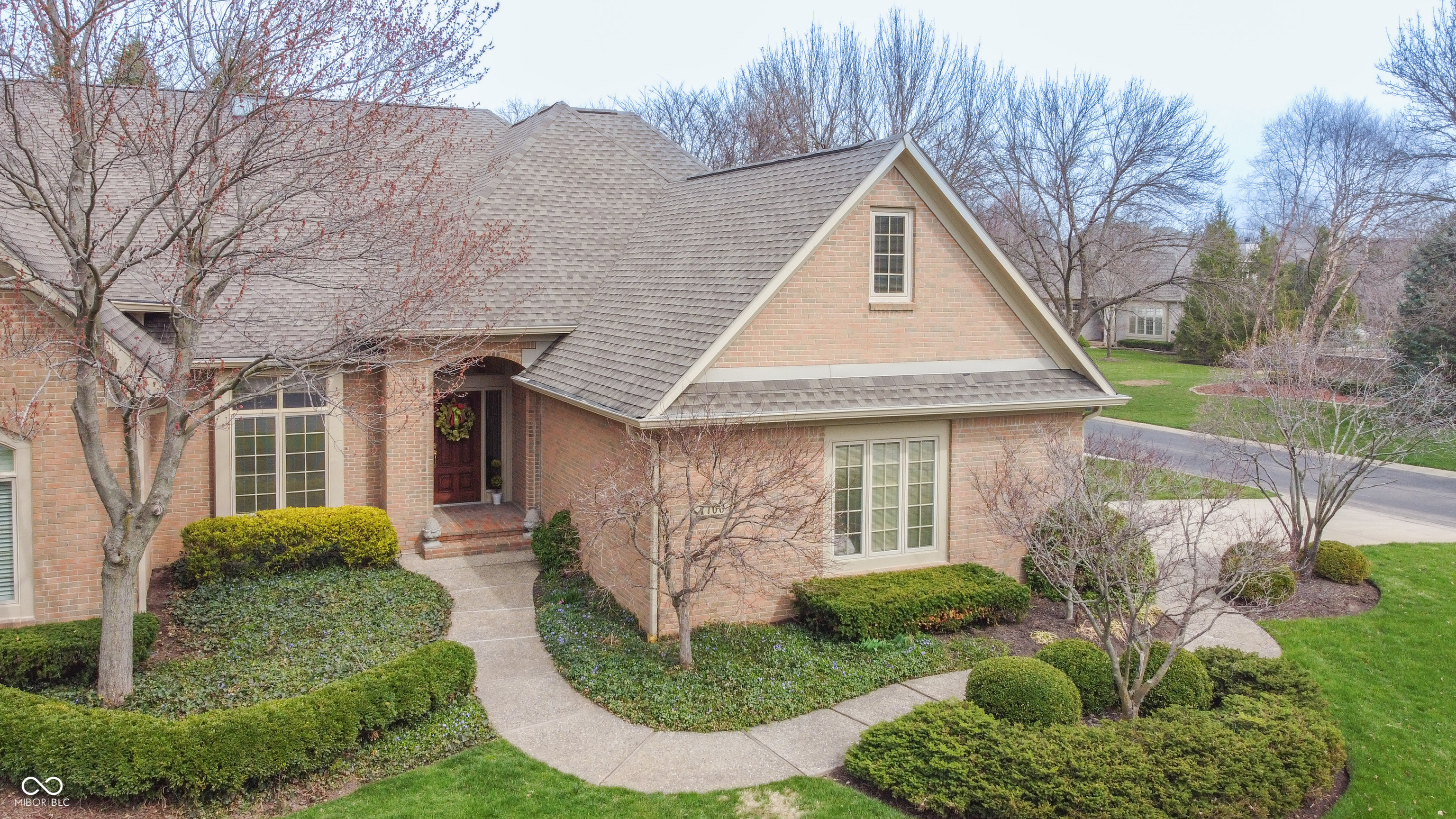 1700 Pathway Drive S