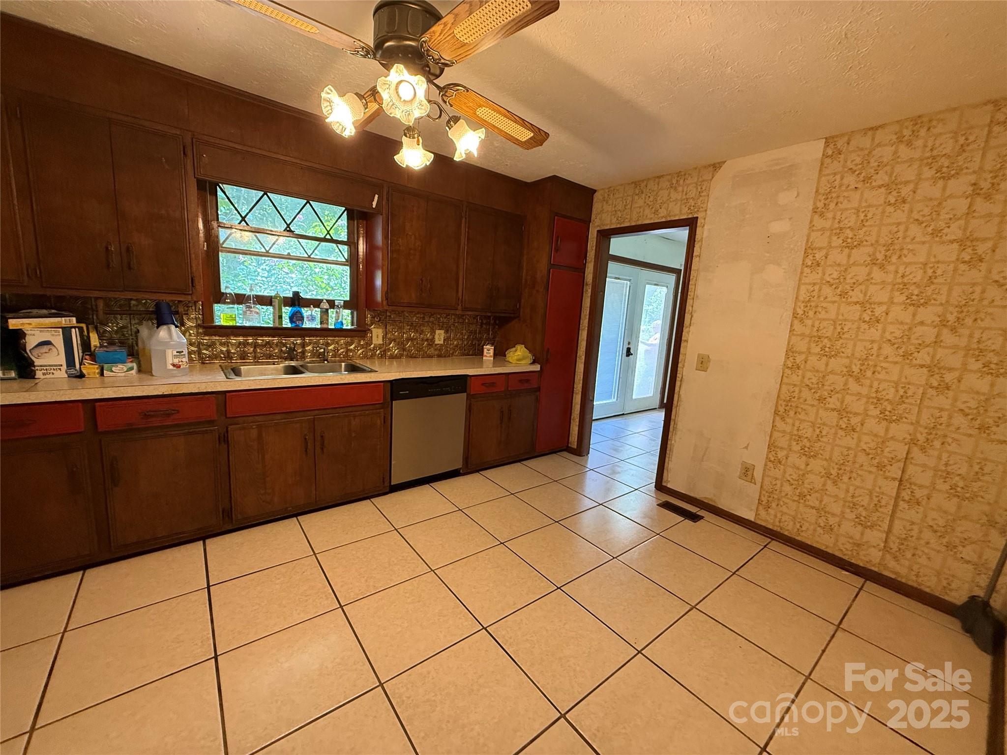 5422 River Road
