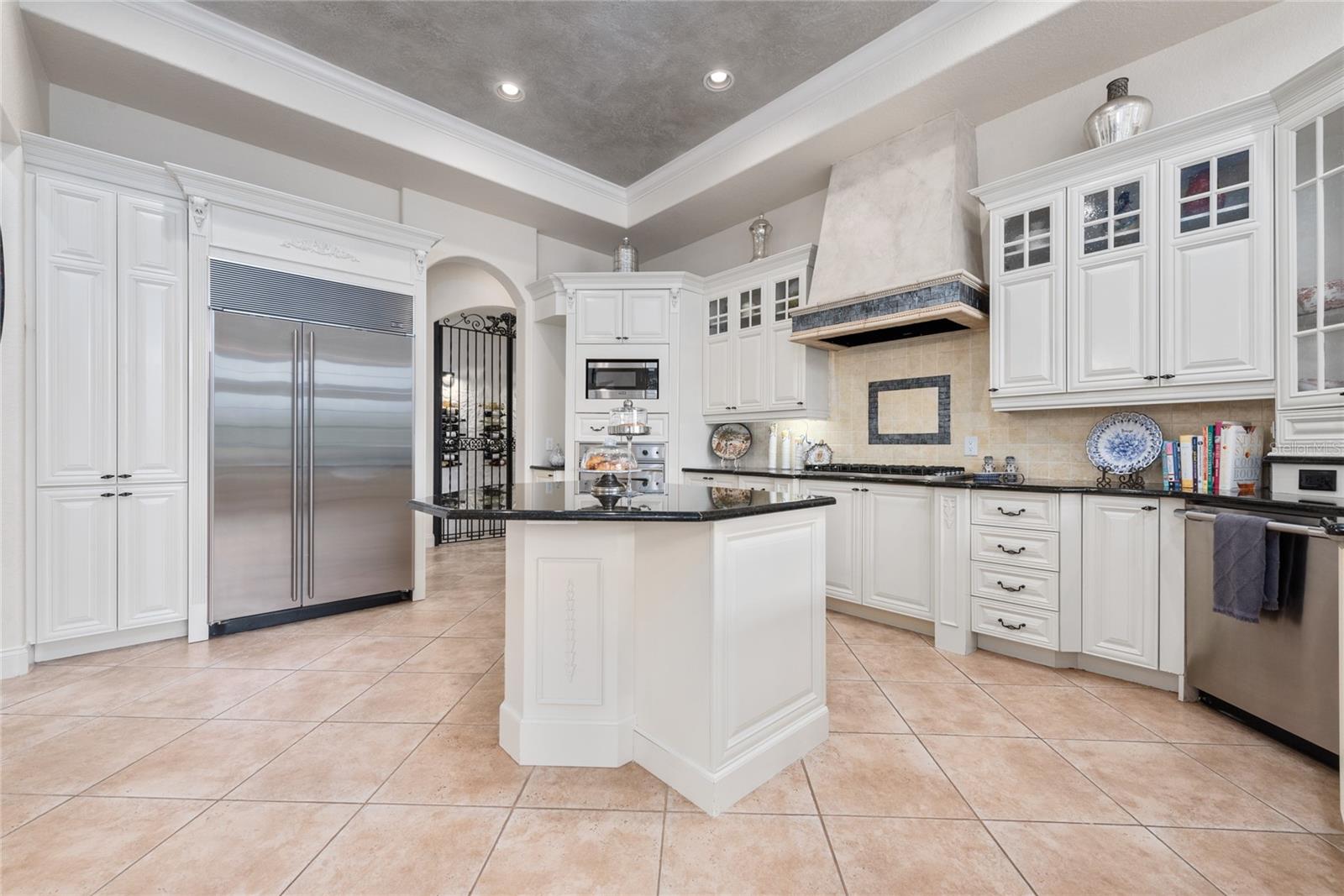 6221 Blakeford Drive