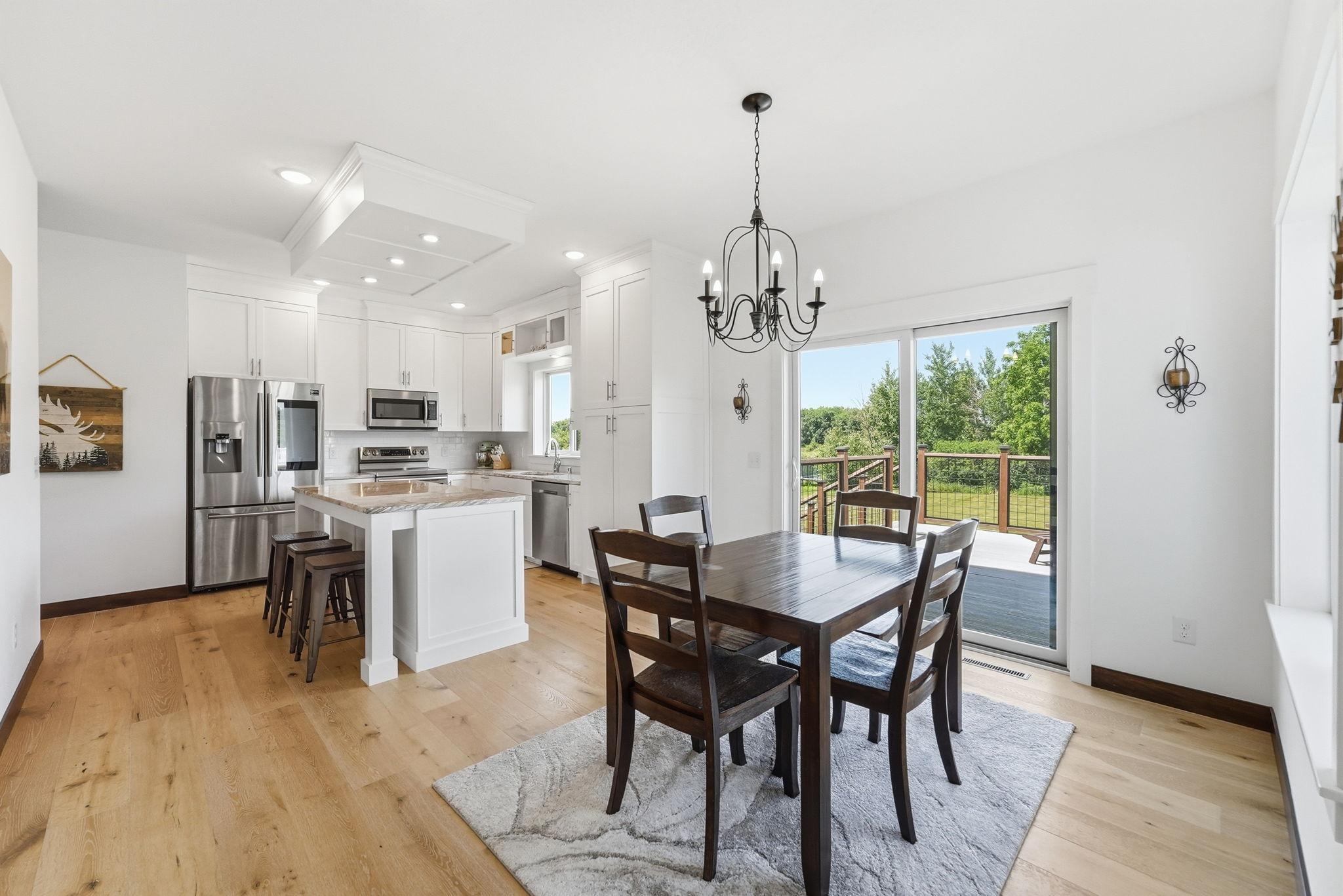 2022 Sandstone Loop N